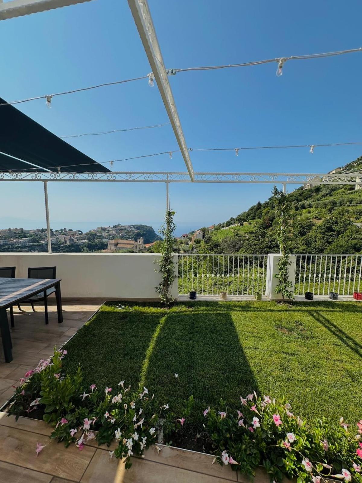 Apartment with Sea View - Photo 22