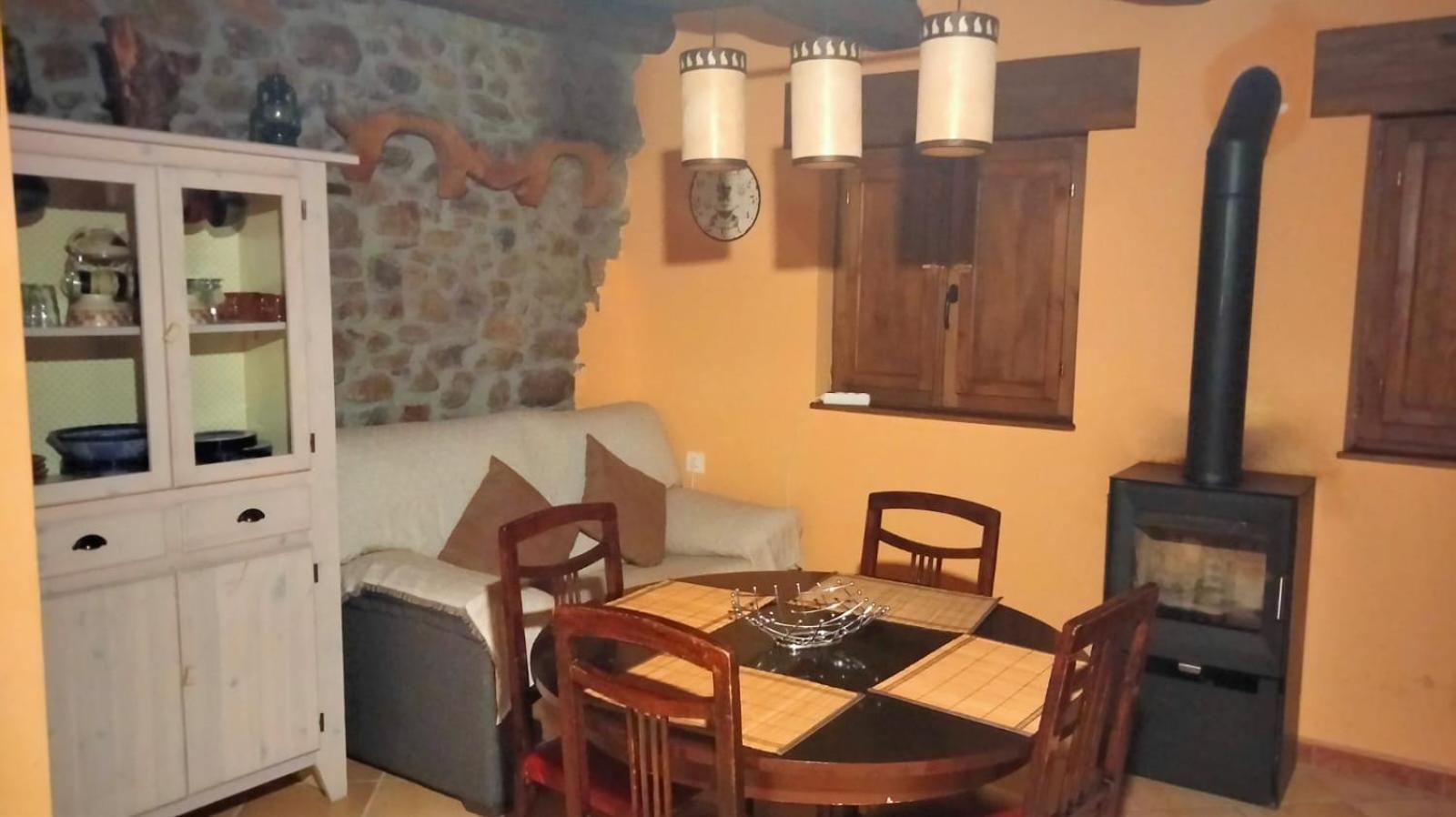 Two-Bedroom House photo 2