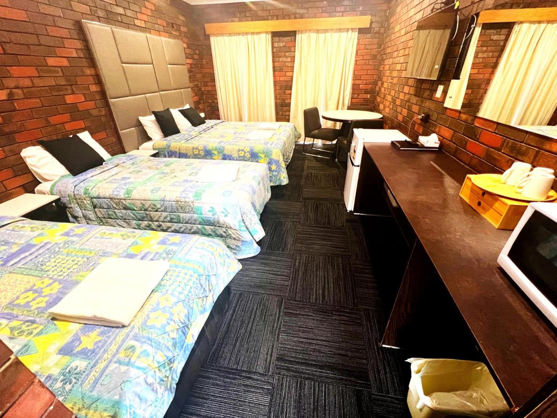 Family Room - Disability Access photo 1