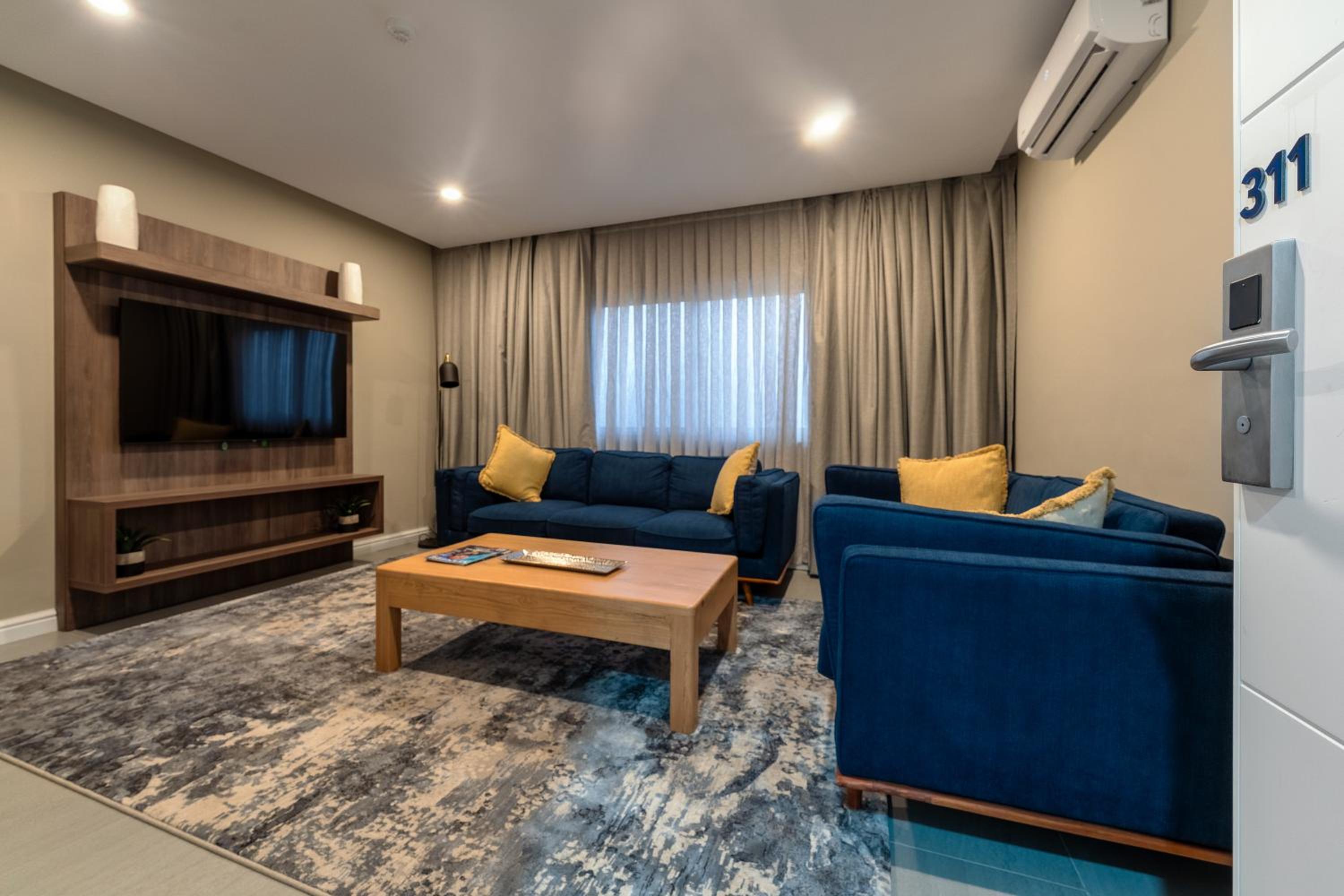 Junior Suite - Photo 6