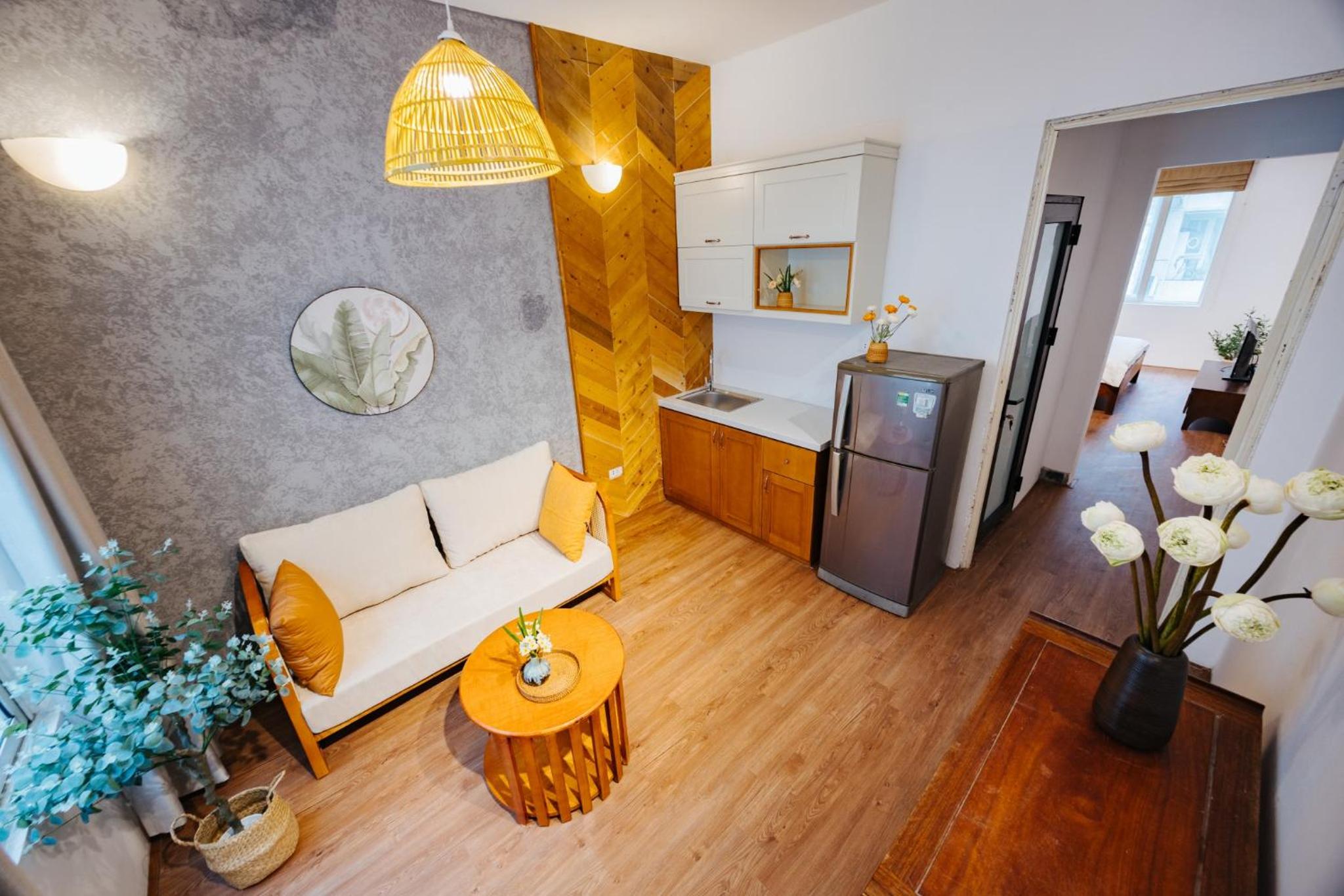 One-Bedroom Apartment With City View