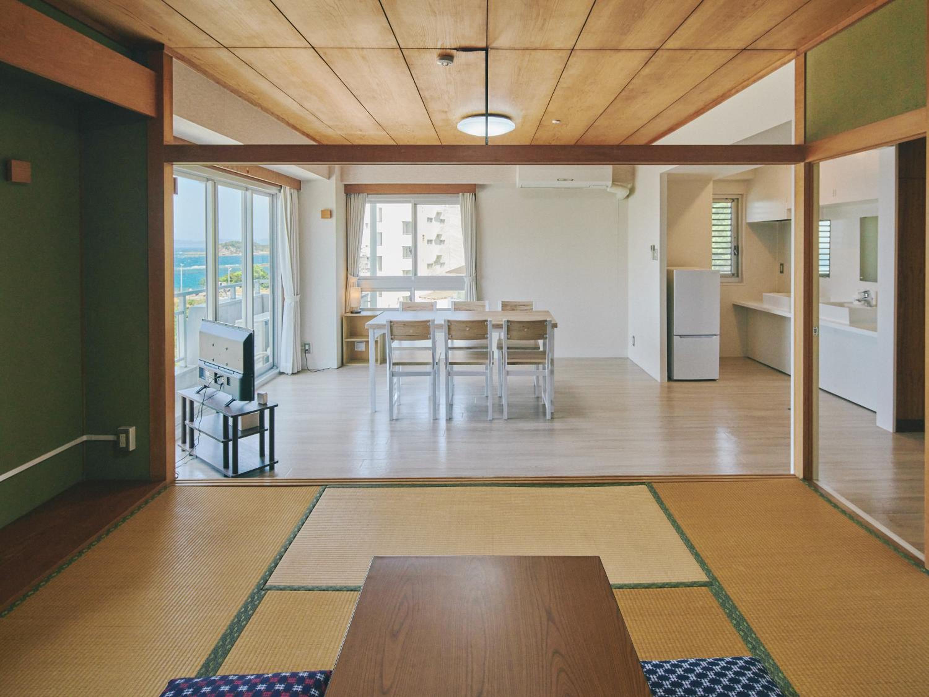 Family Room - Photo 1