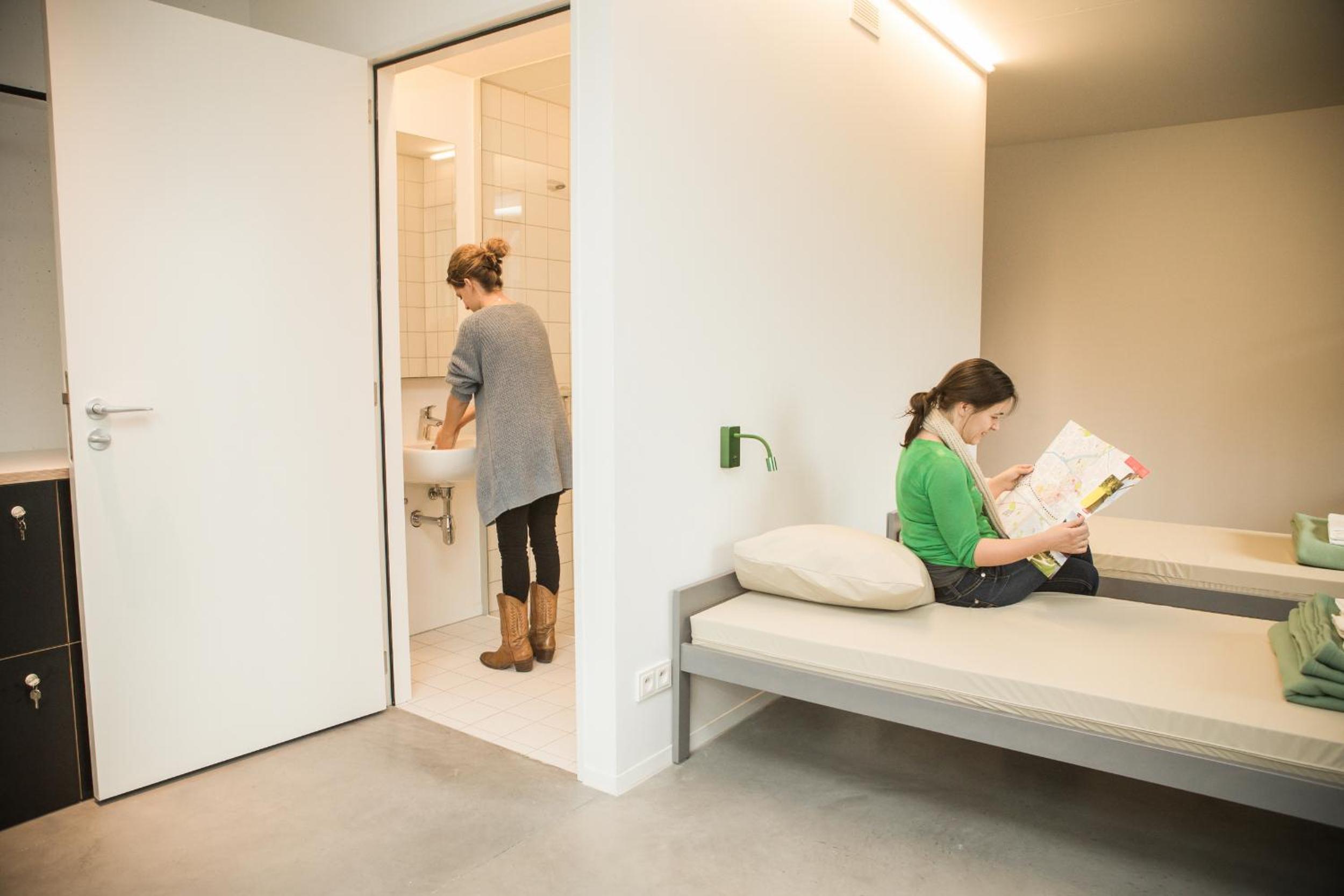 Bunk Bed in Female Dormitory Room   photo 2