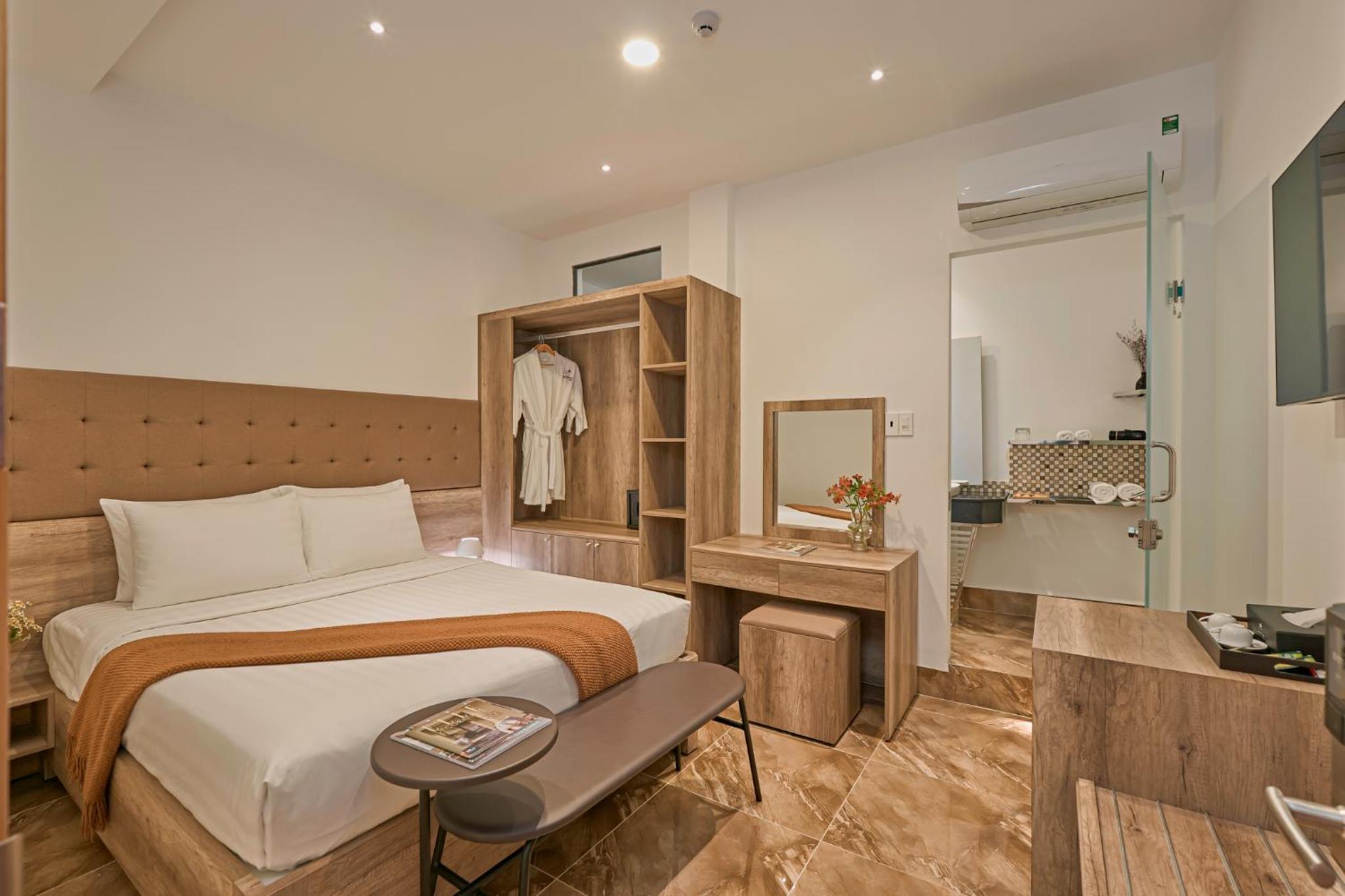 Deluxe Double Room photo 2