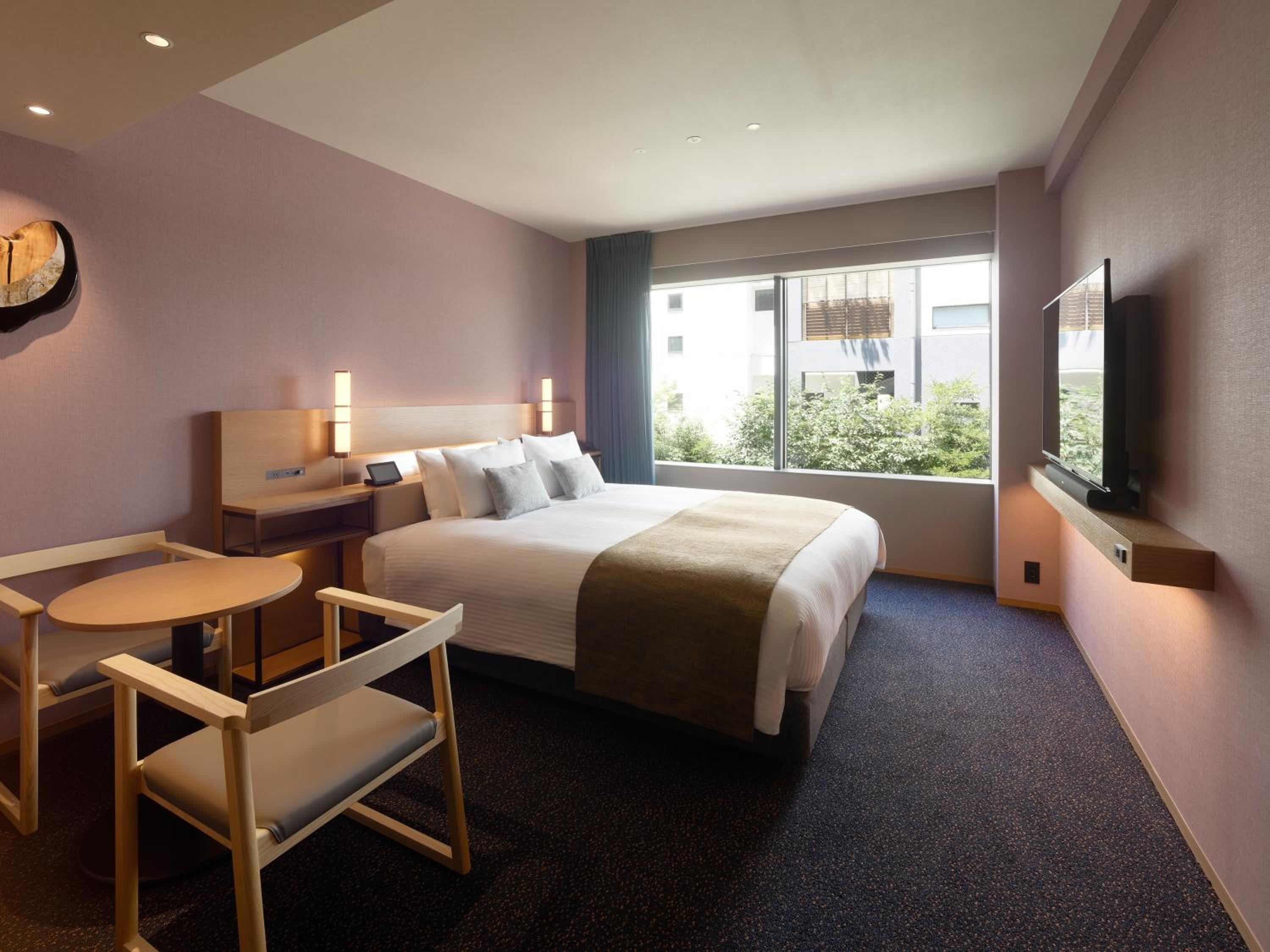 Superior King Room (2 Adults) - Photo 1