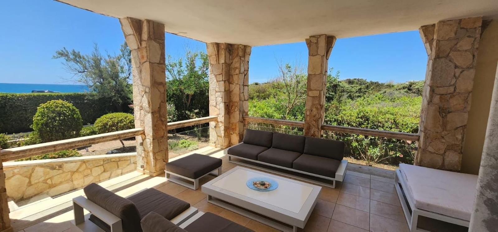 Three-Bedroom Villa photo 2