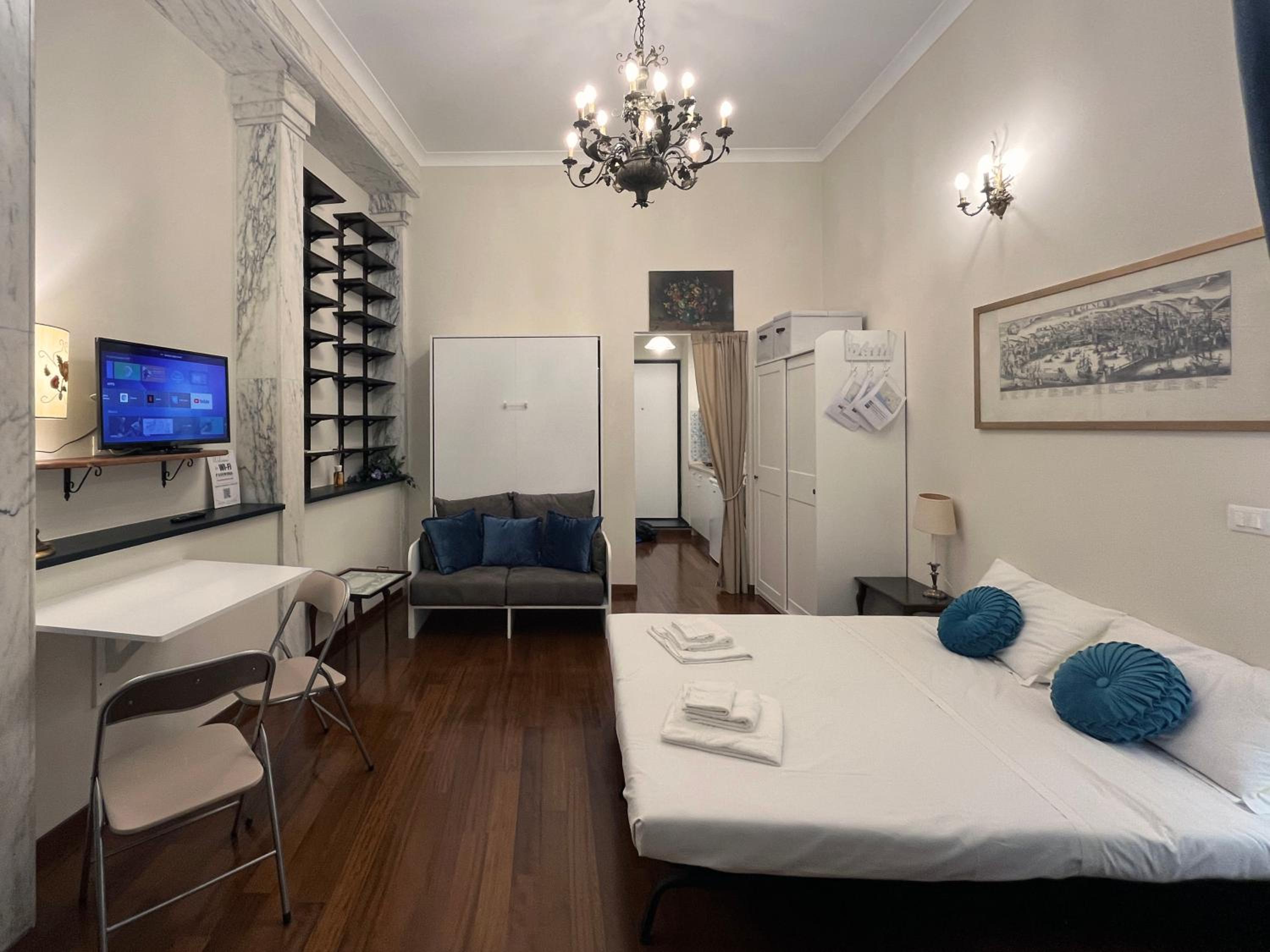 One-Bedroom Apartment