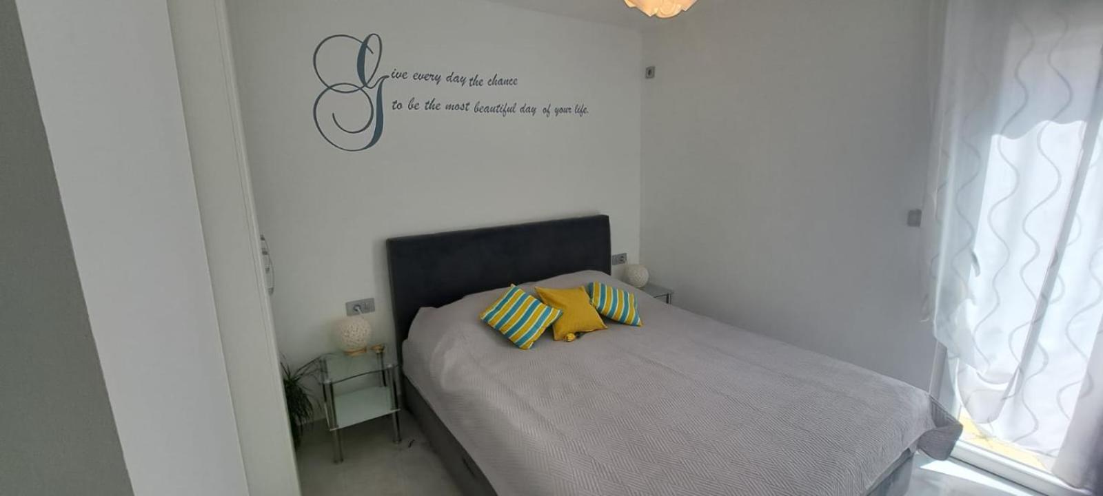 Apartment with Sea View photo 3