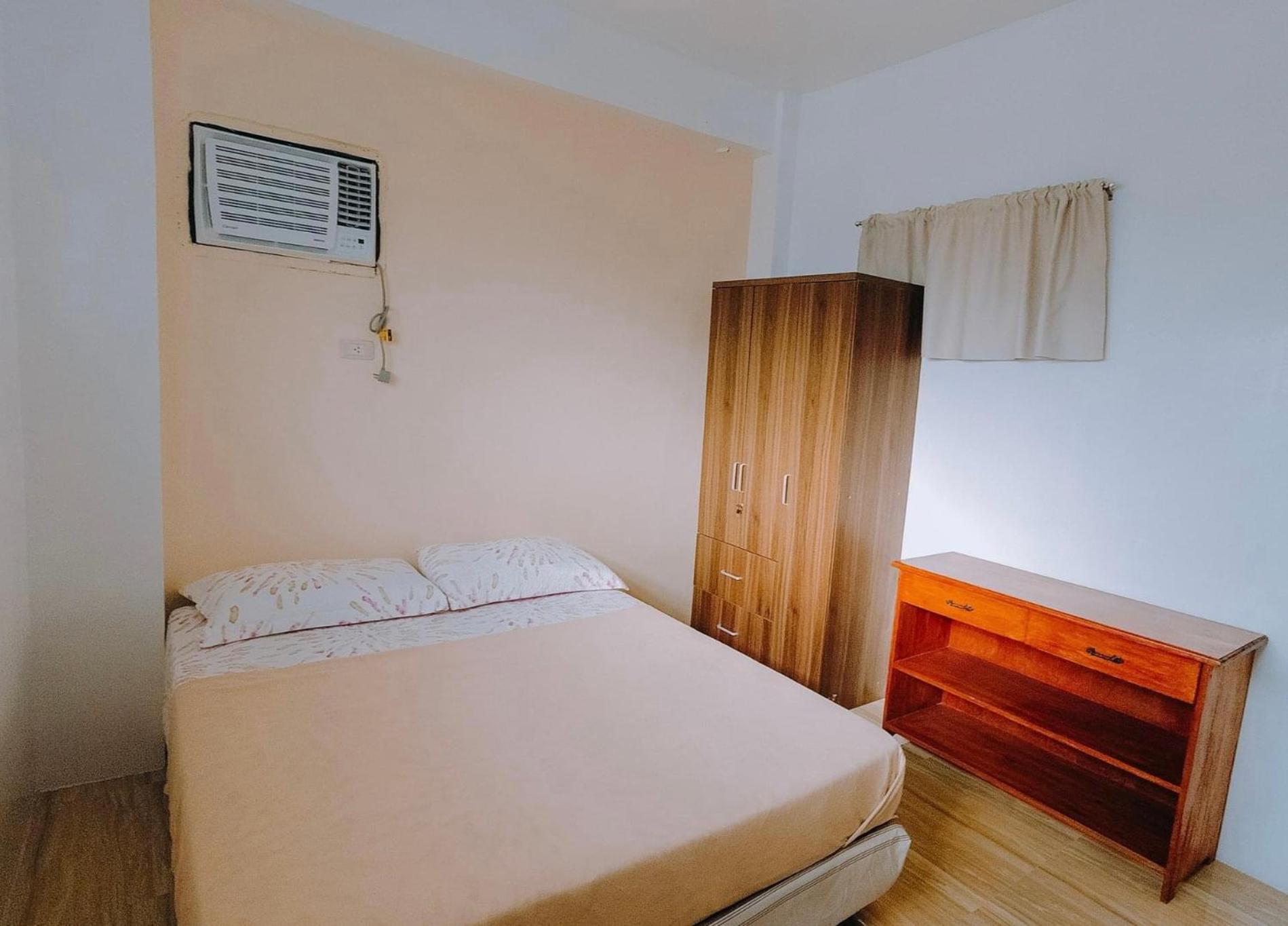 Double Room with Private Bathroom photo 2