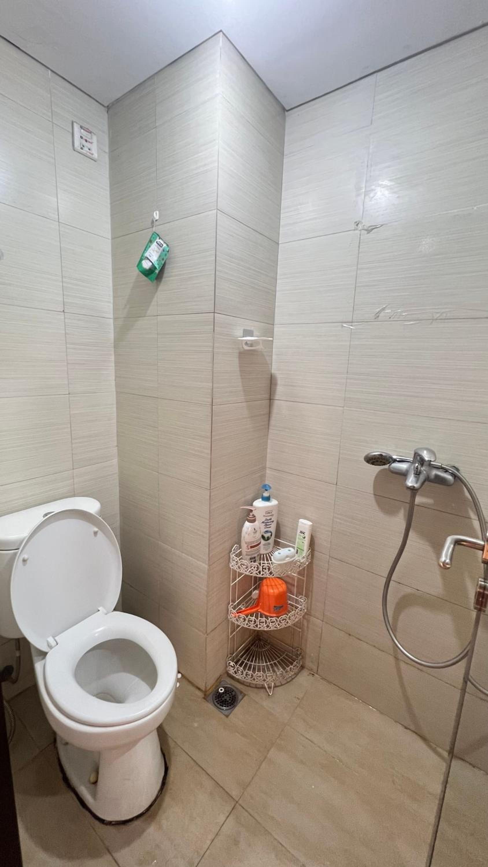 Three-Bedroom Apartment with View photo 3