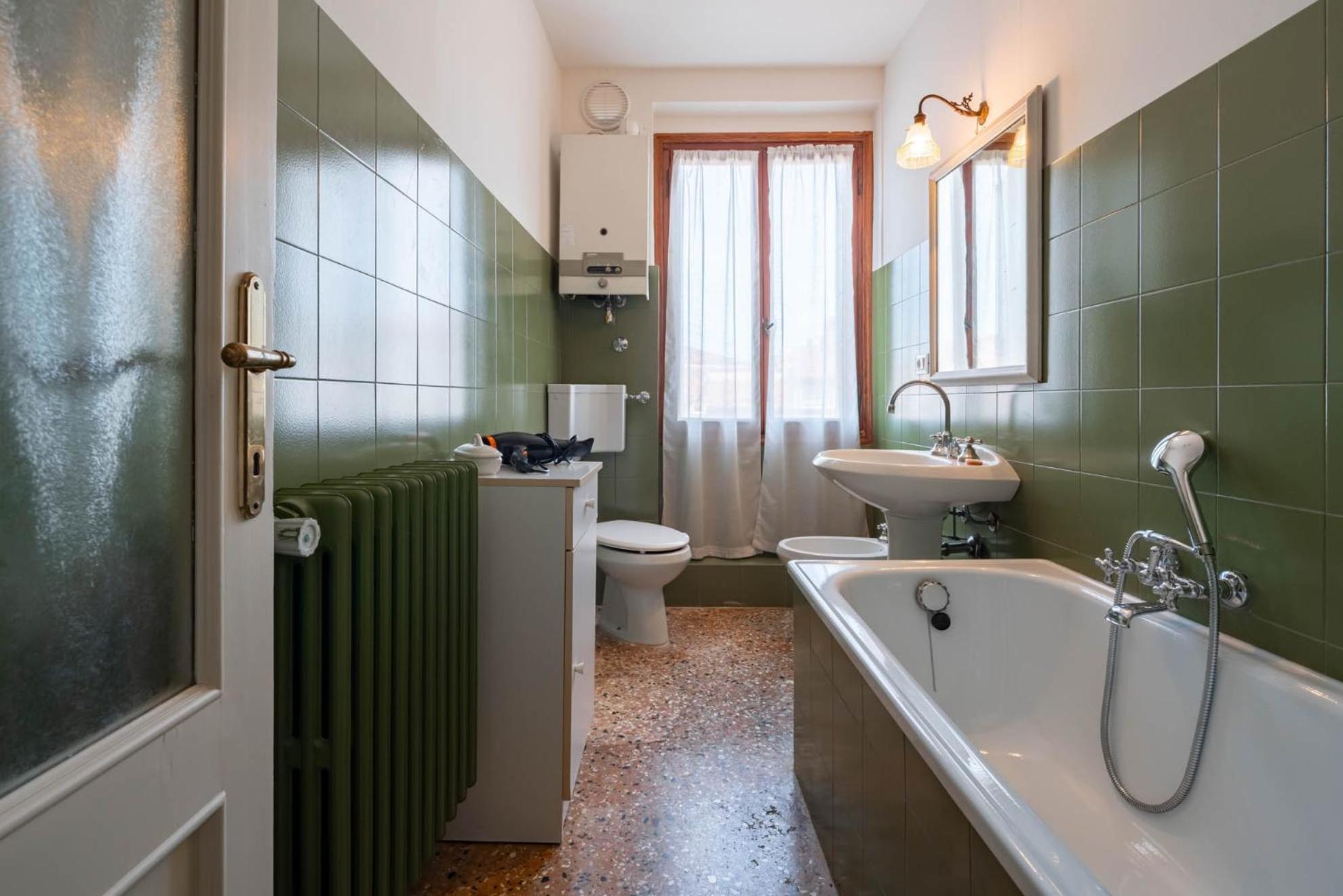 Apartment photo 3