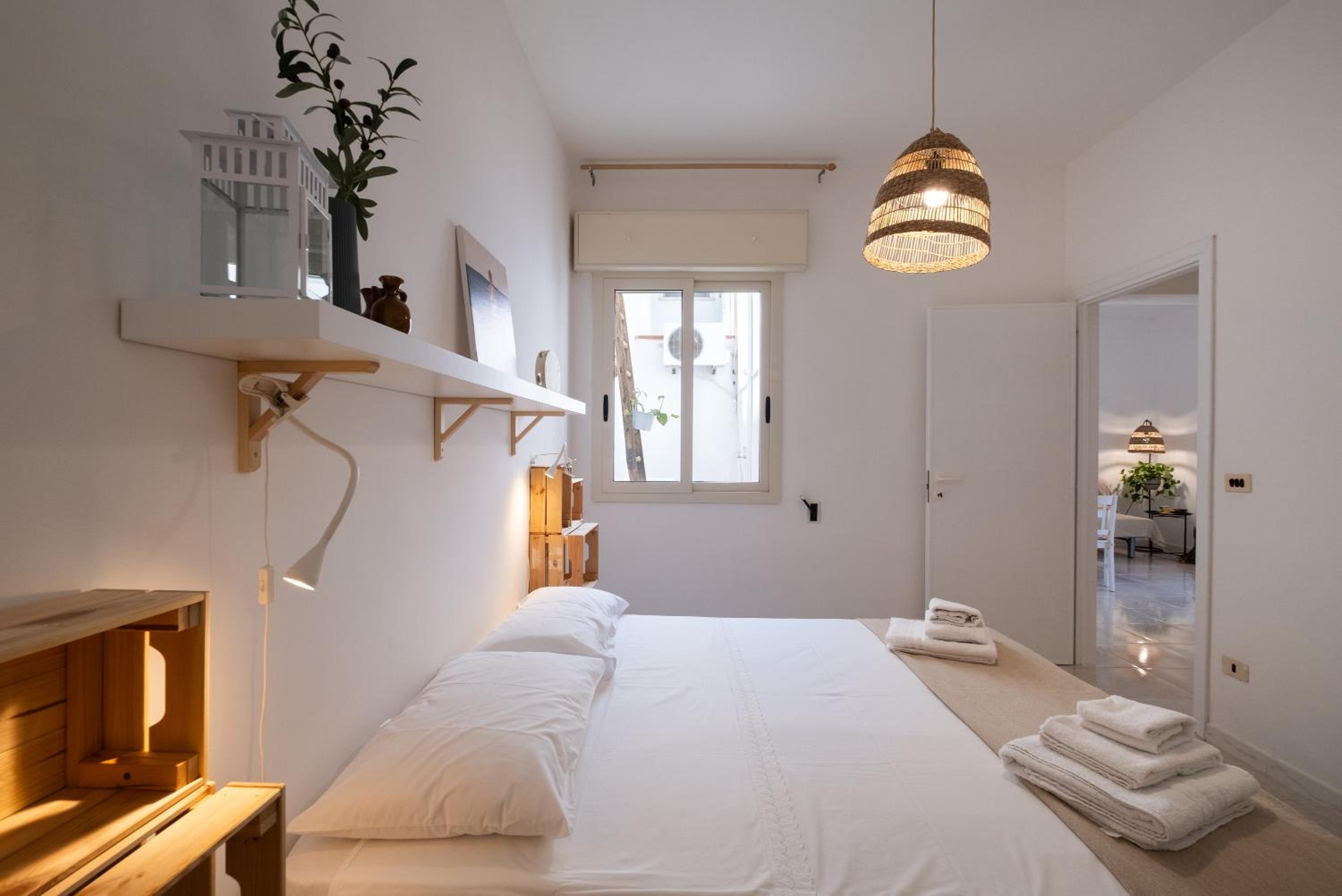 Two-Bedroom Studio Apartment photo 2