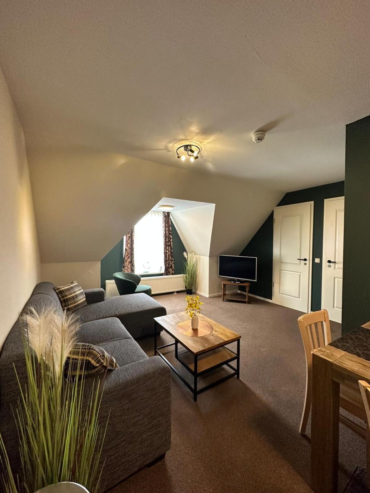 Triple Room - Photo 1