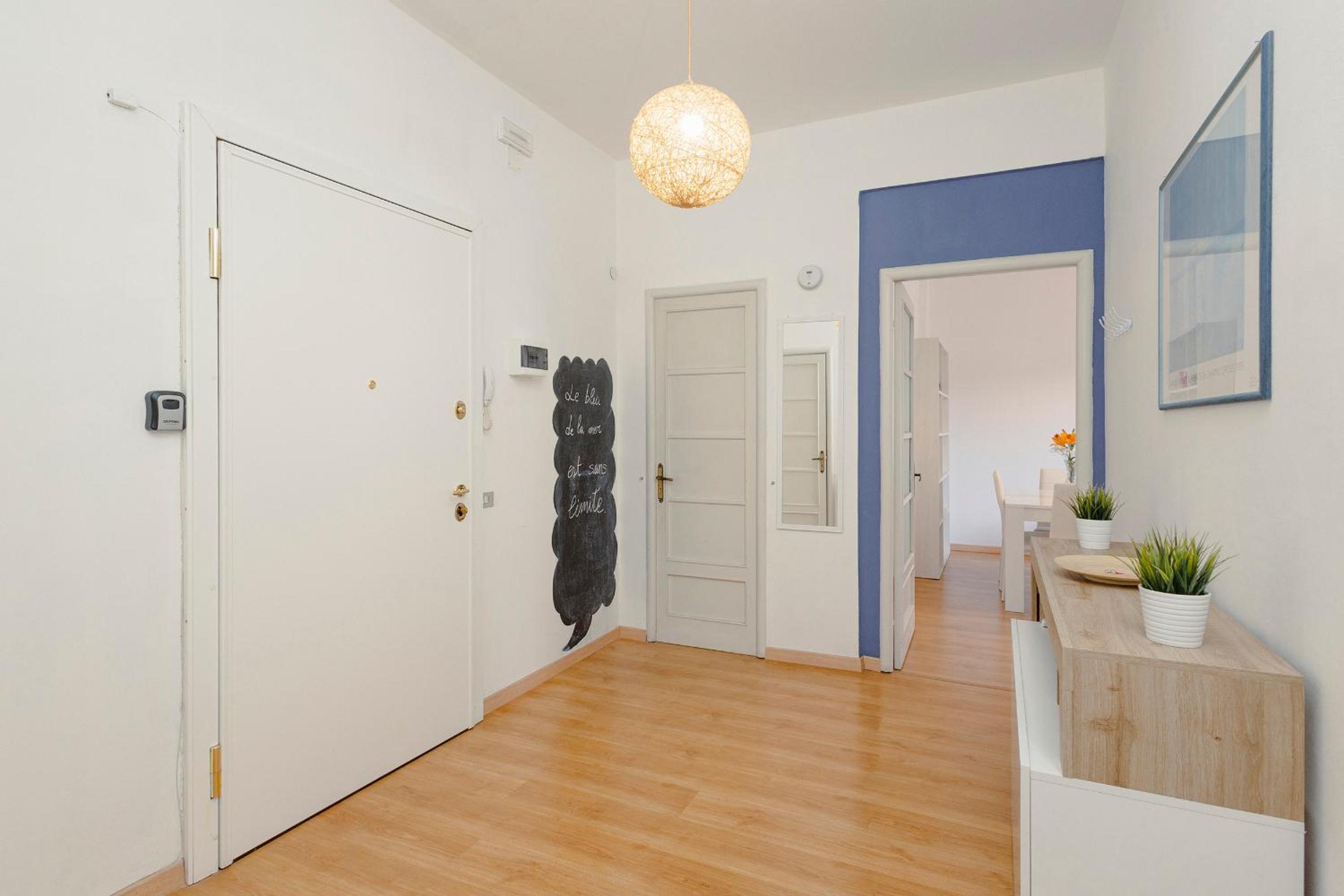 Penthouse Apartment photo 2