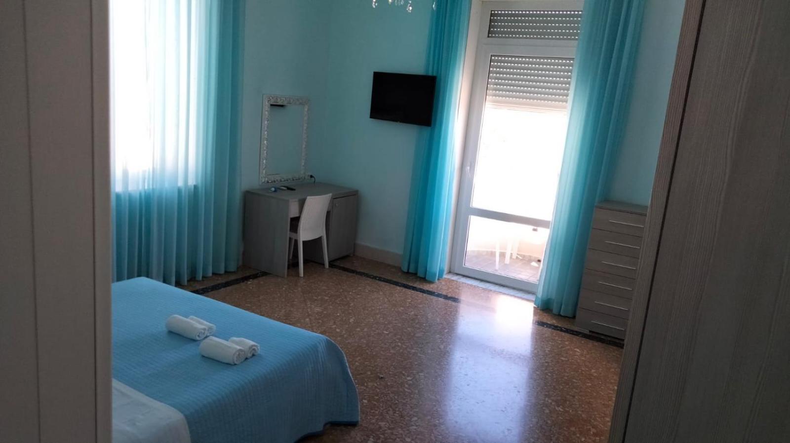 Deluxe Triple Room with Sea View