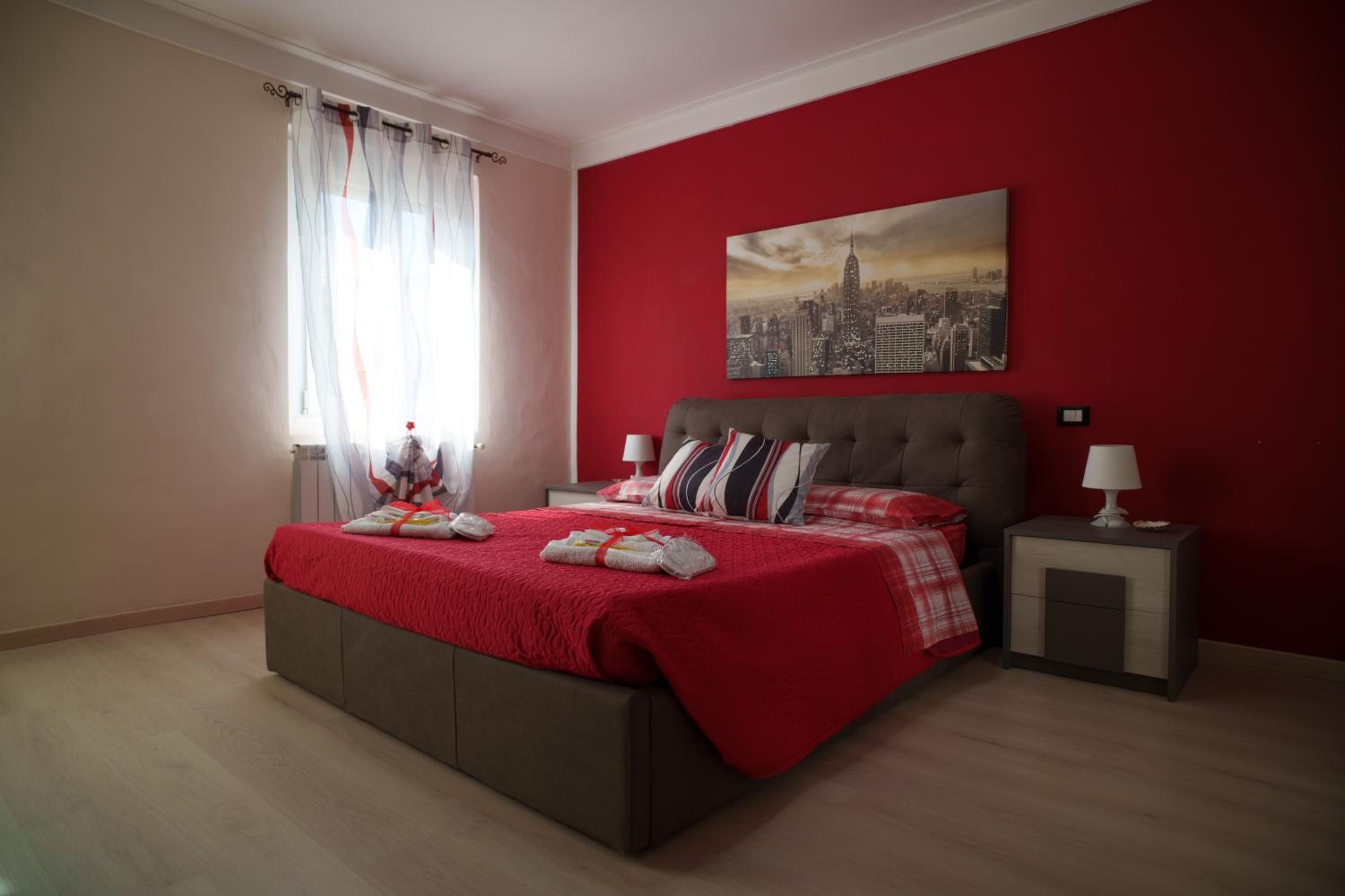 One-Bedroom House photo 1