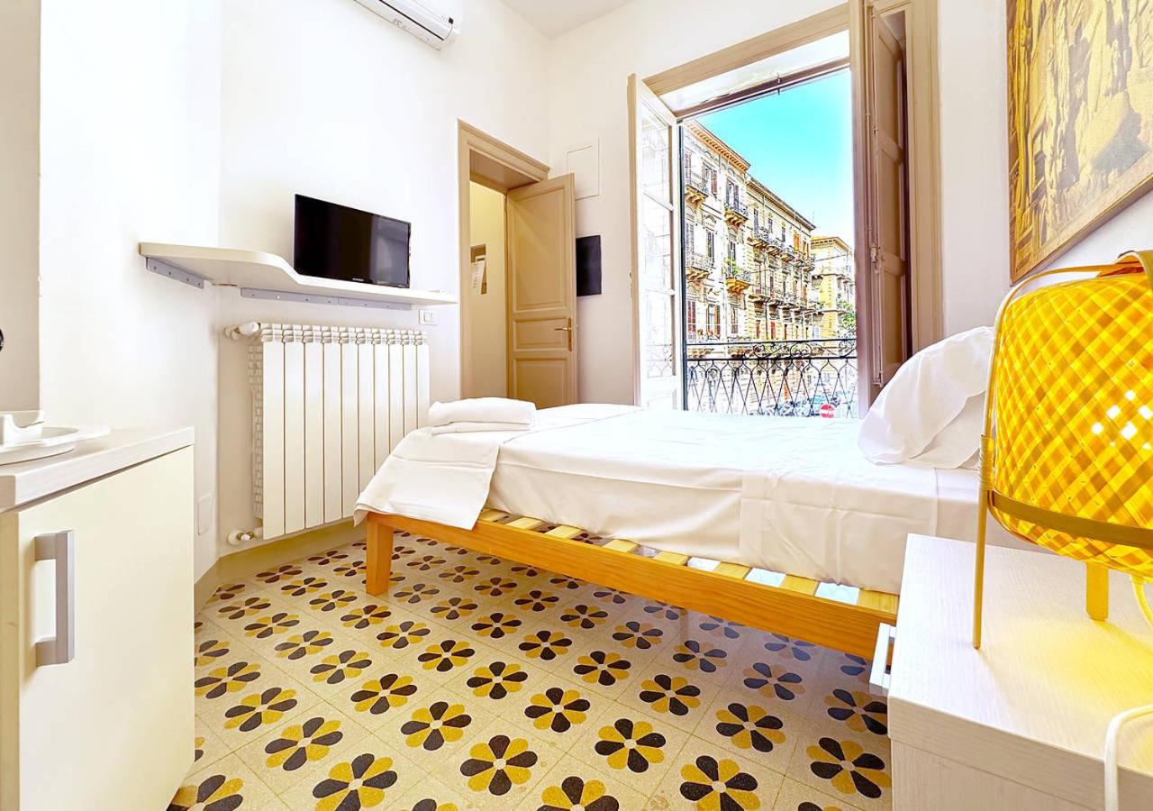 Deluxe Single Room with Balcony