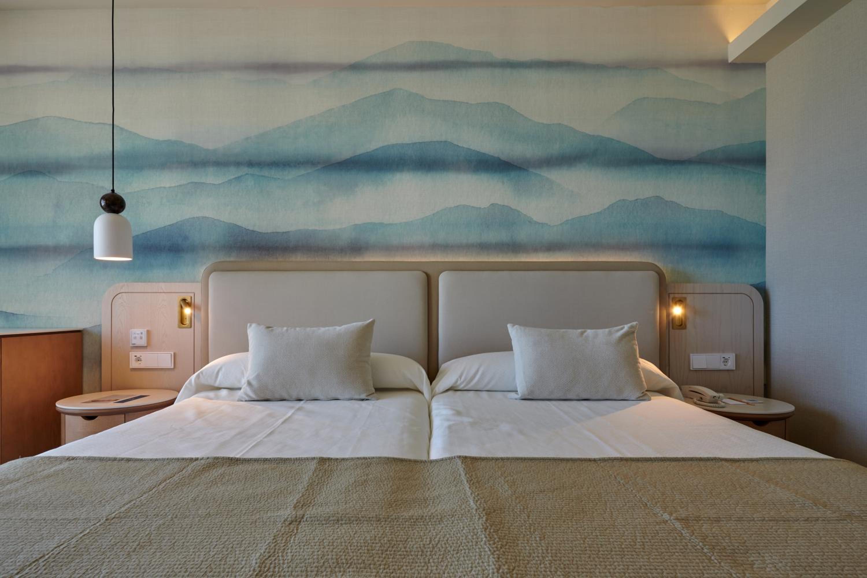 Budget Double Room - Photo 1