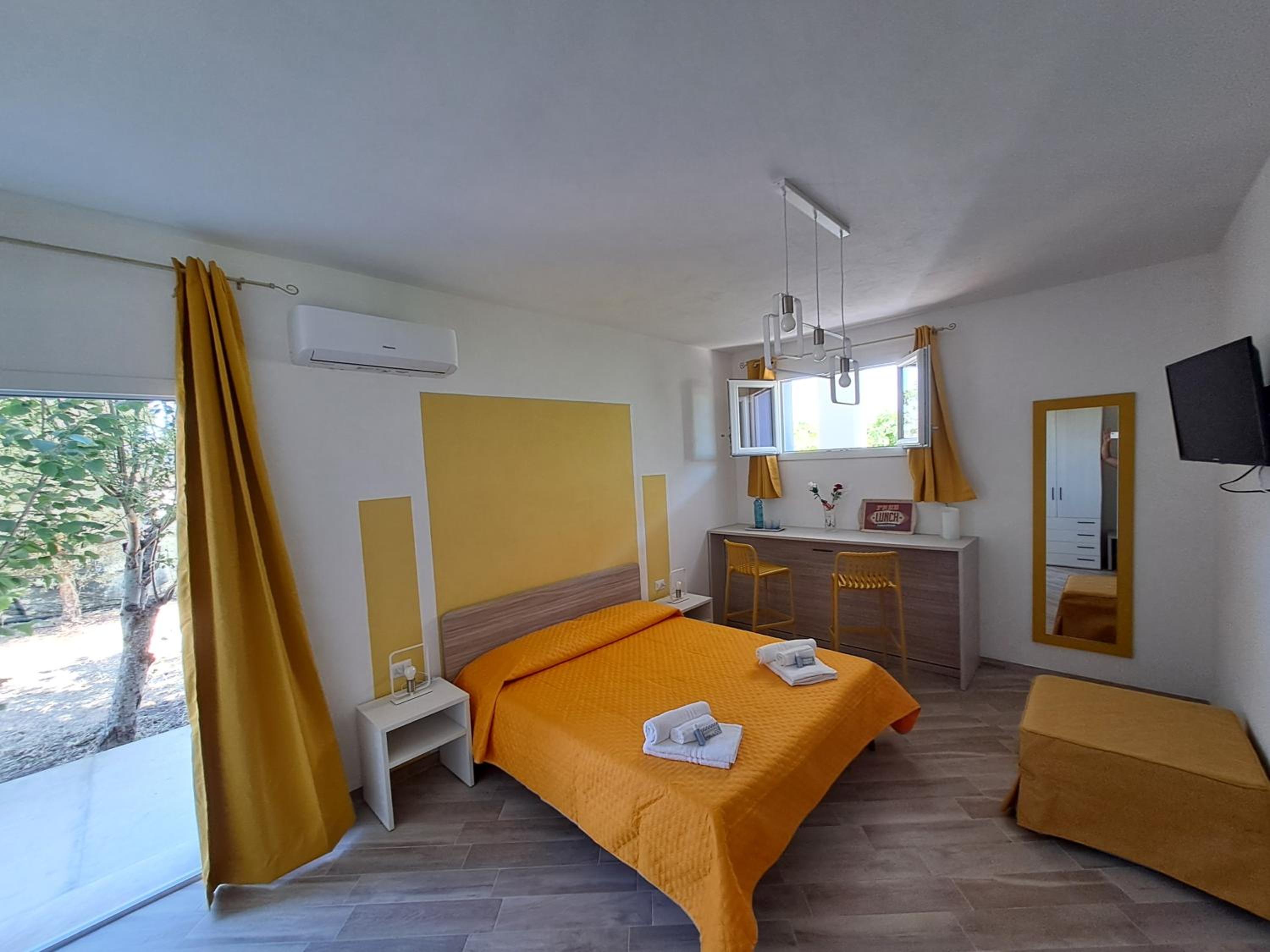 Double Room with Private Bathroom photo 2
