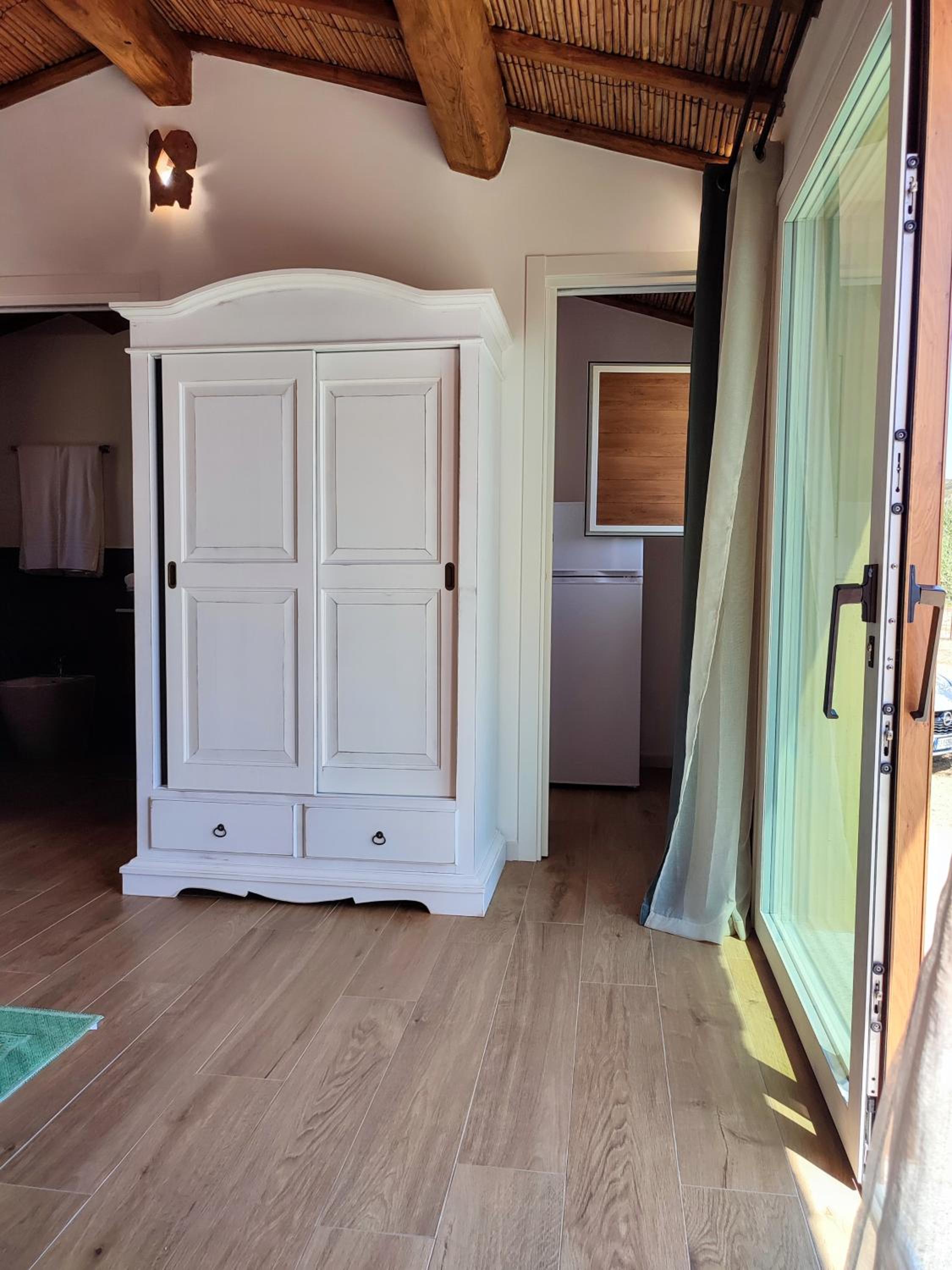 One-Bedroom House photo 3