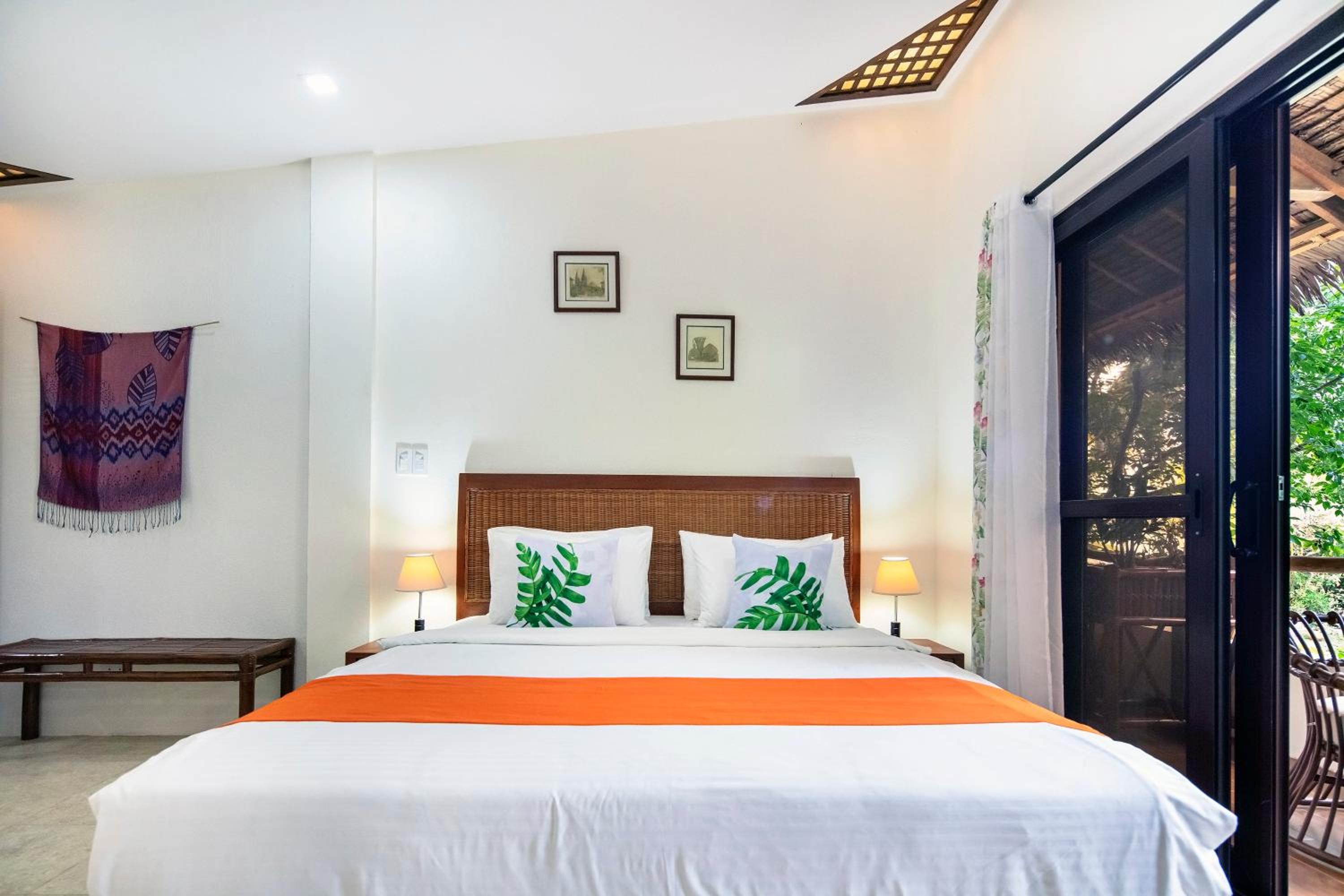 Superior Double or Twin Room with Garden View