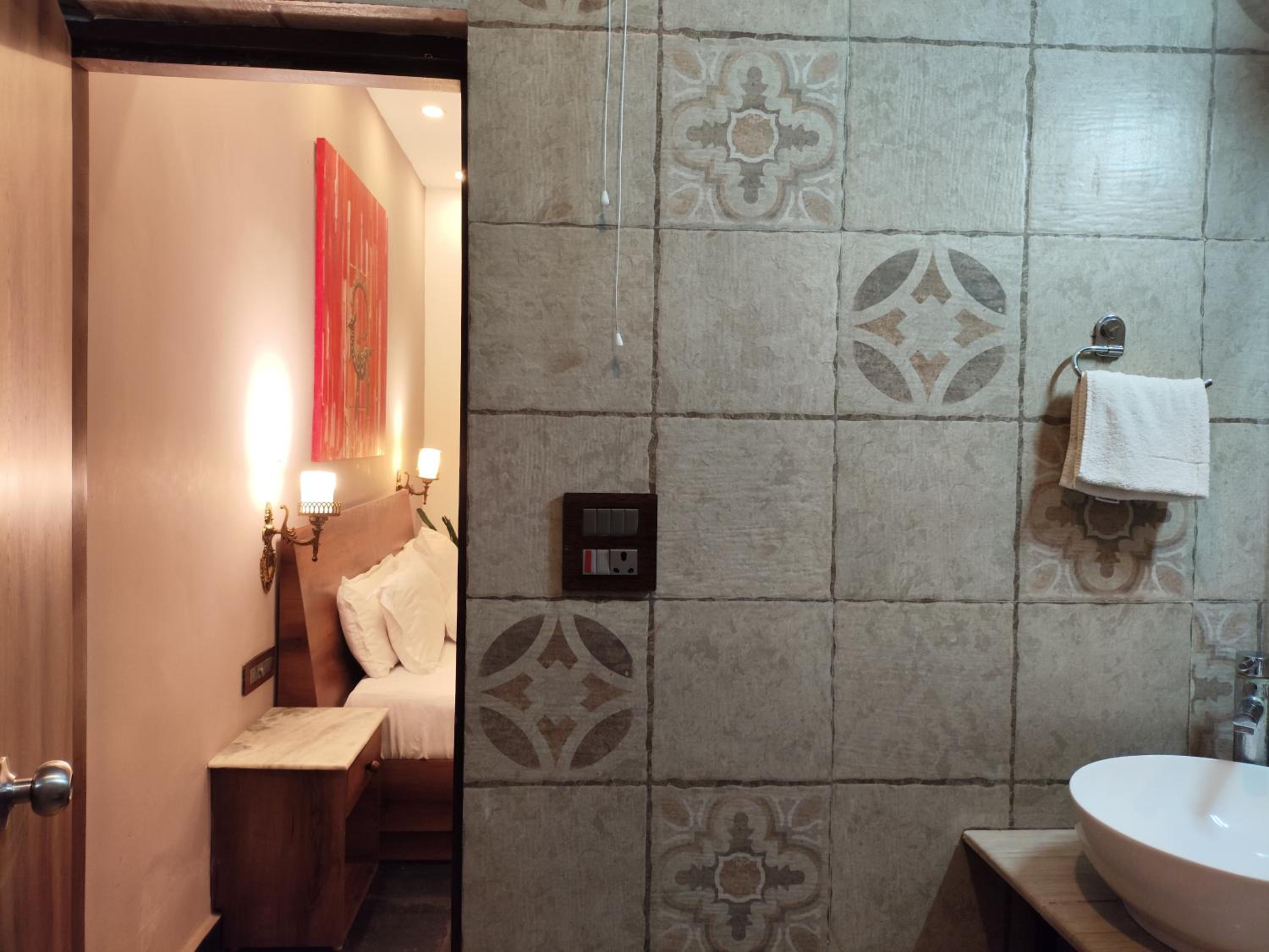 Superior King Room photo 2