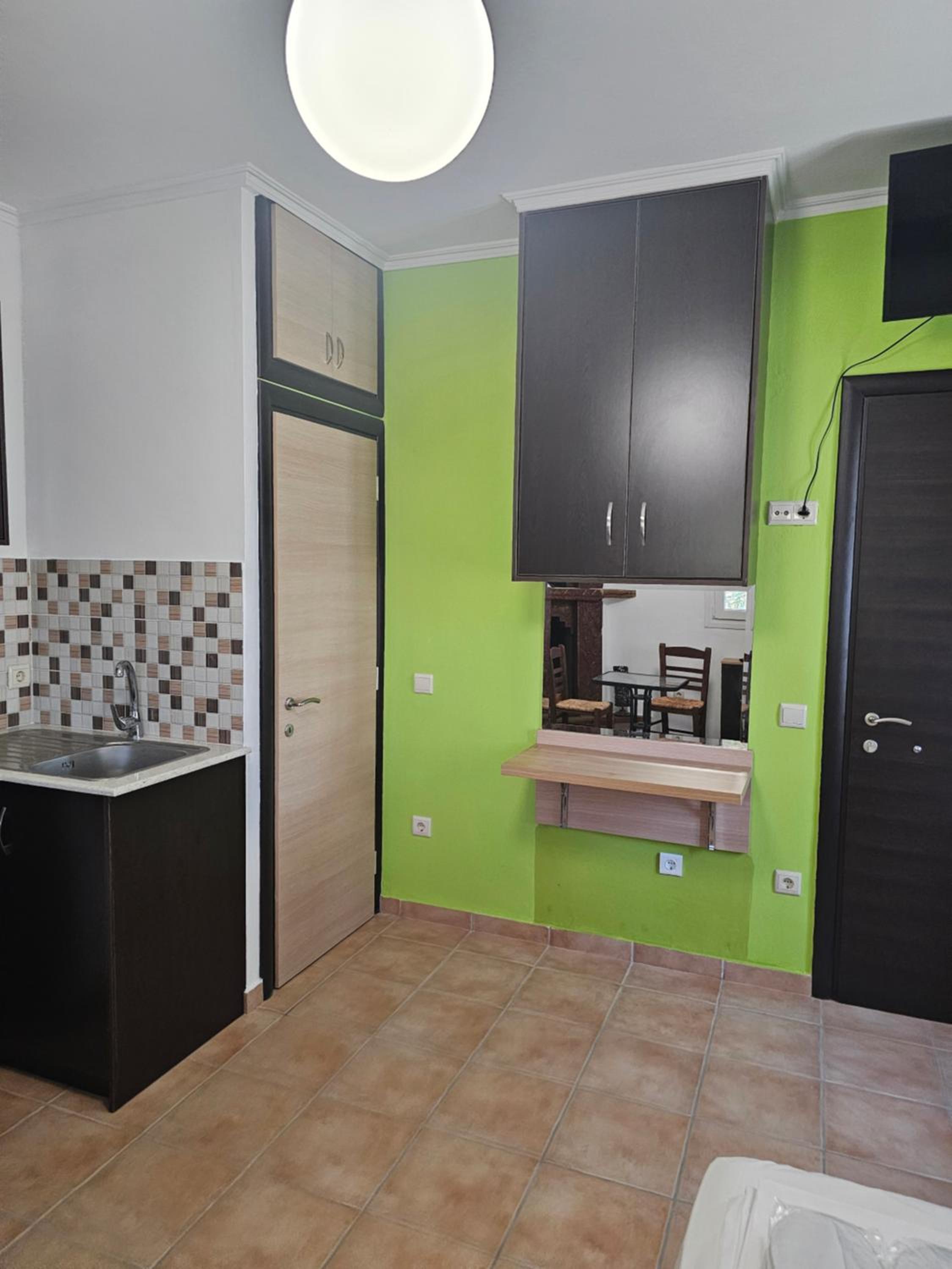 One-Bedroom House photo 2