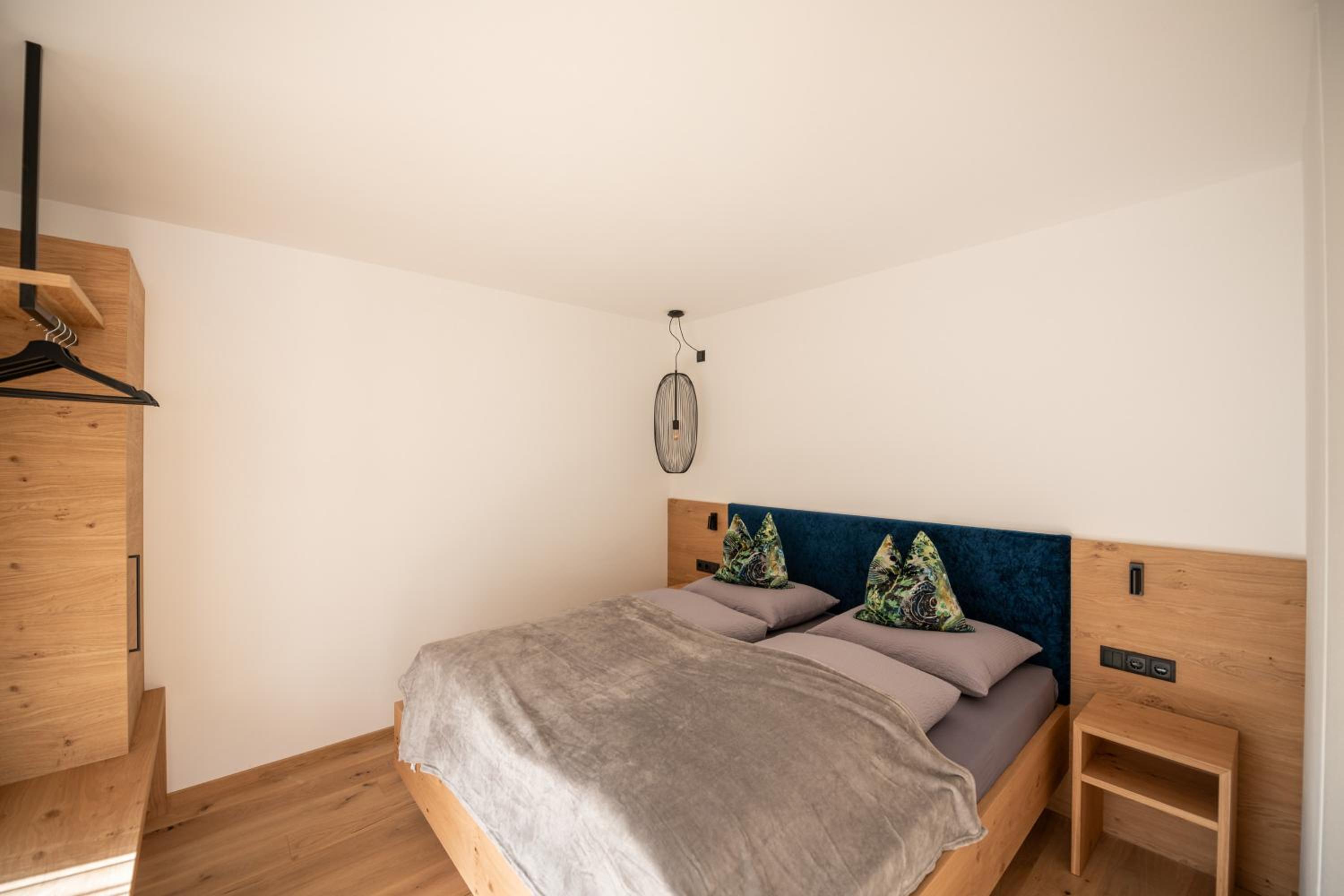 Superior One-Bedroom Apartment with Balcony