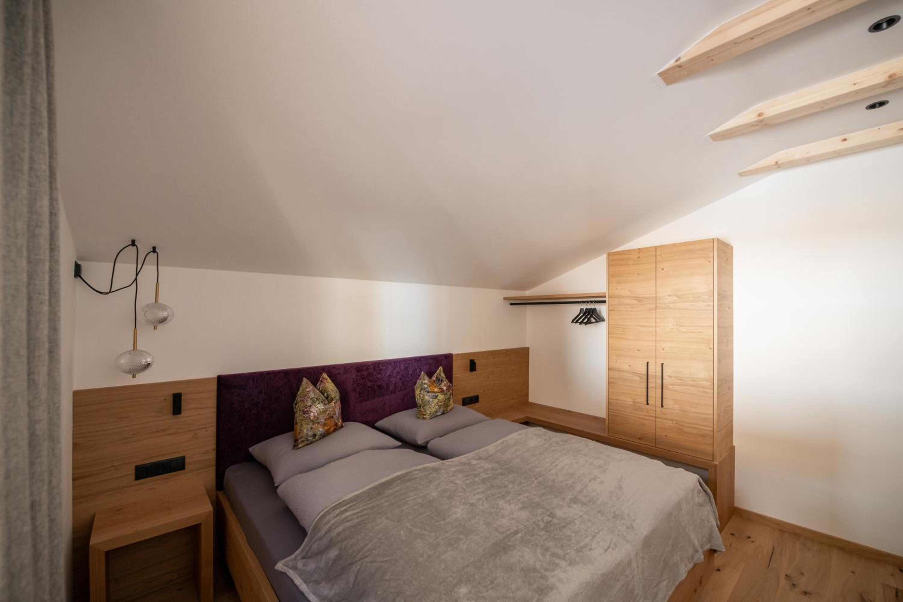 Two-Bedroom Deluxe Apartment with Garden View