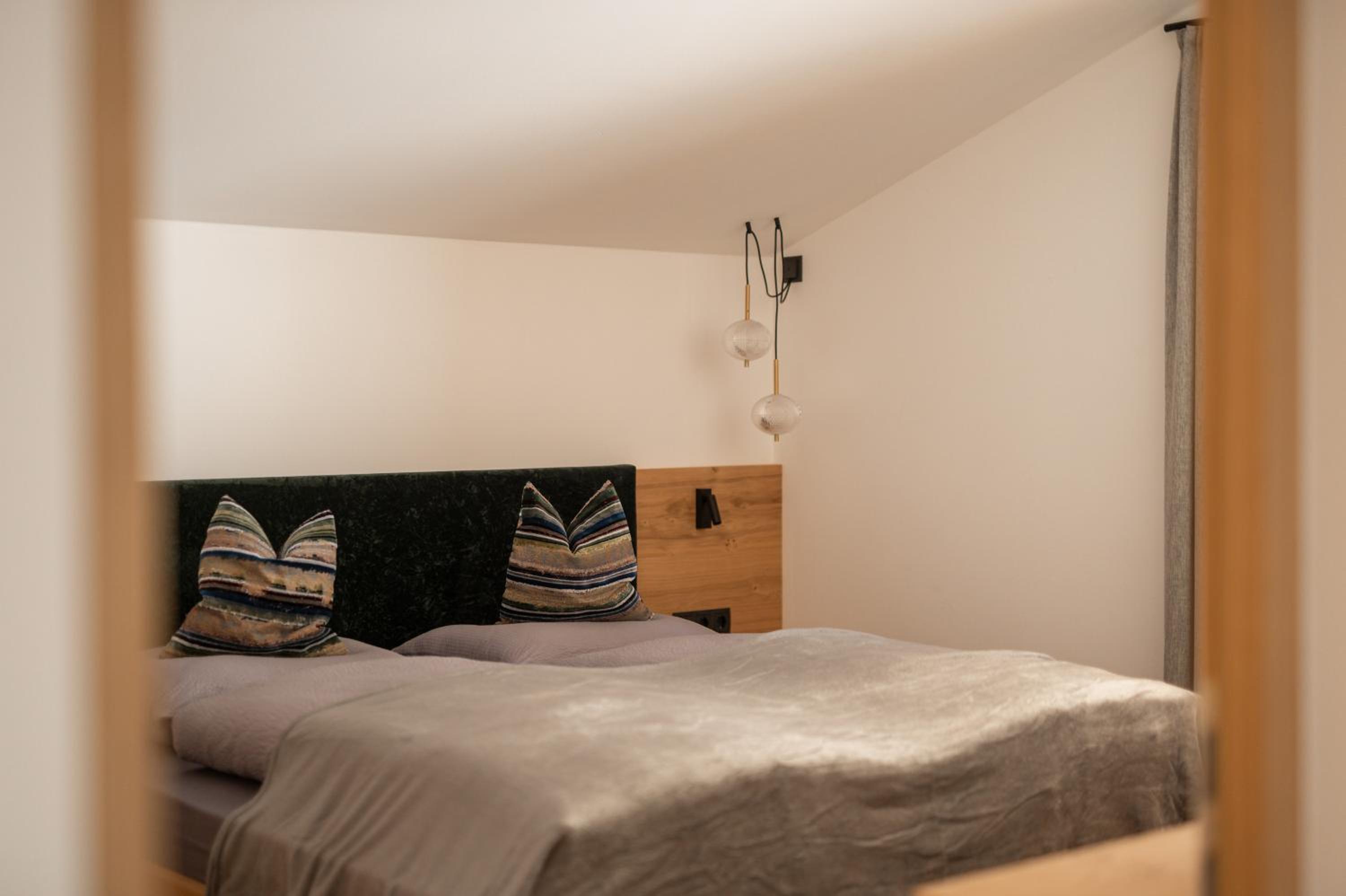 Two-Bedroom Deluxe Apartment with Garden View