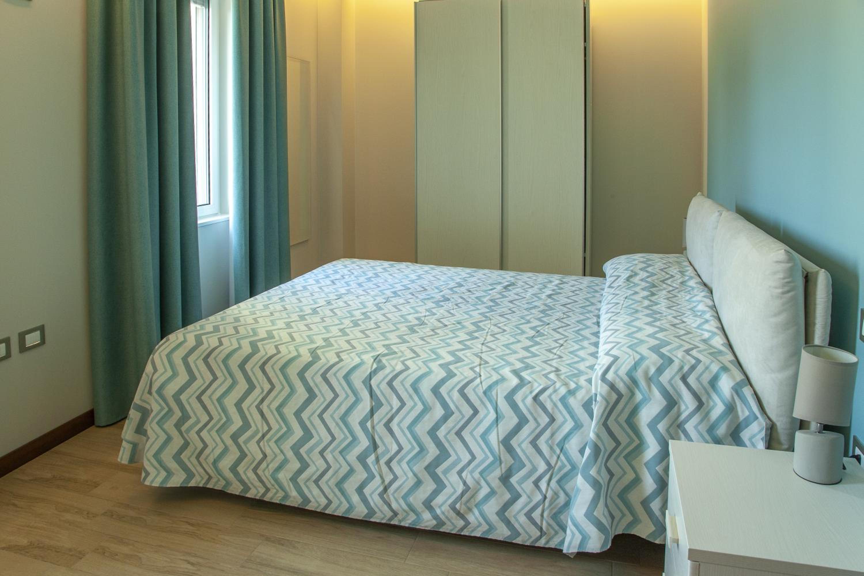 Double or Twin Room - Photo 4
