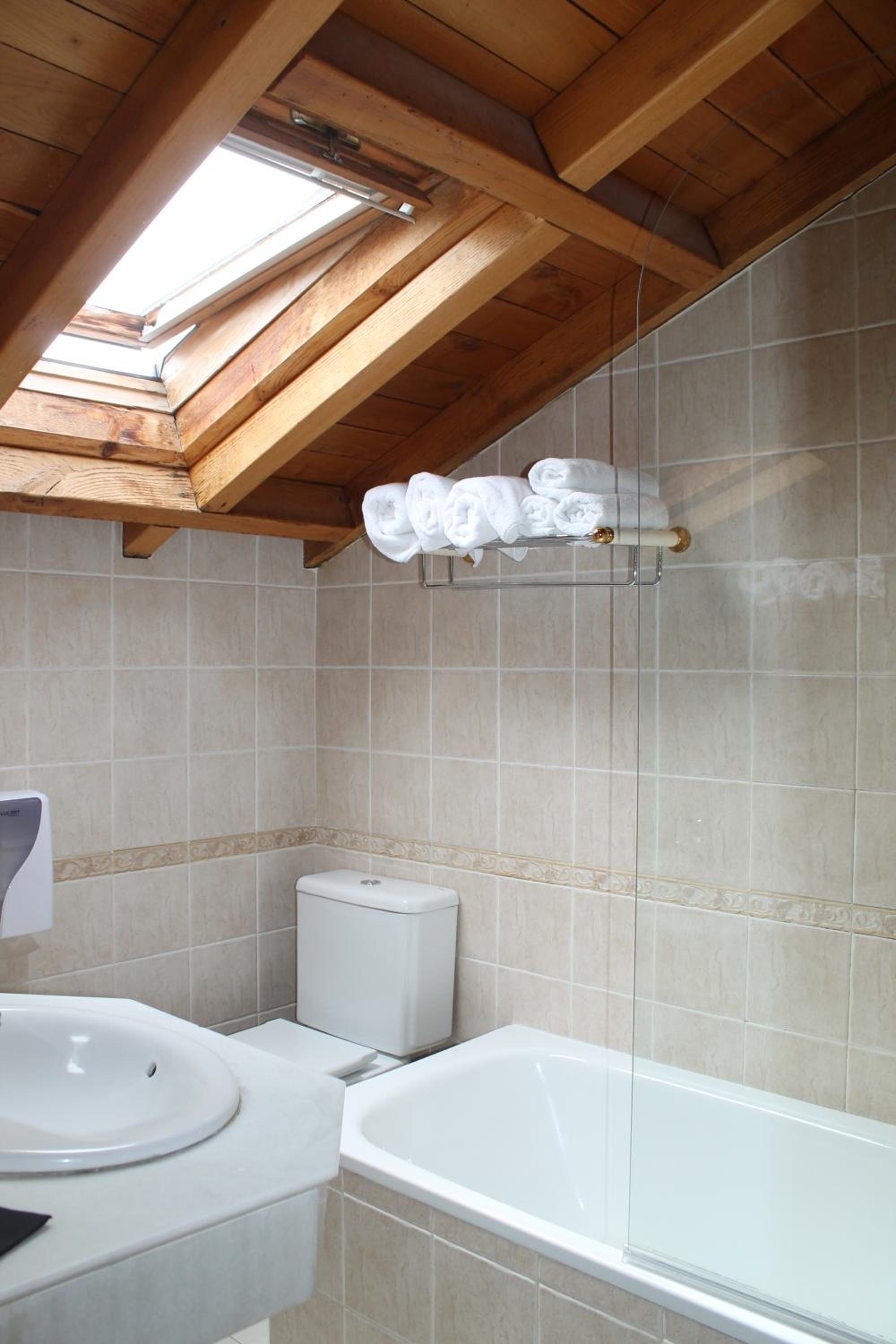 Triple Room - Photo 2