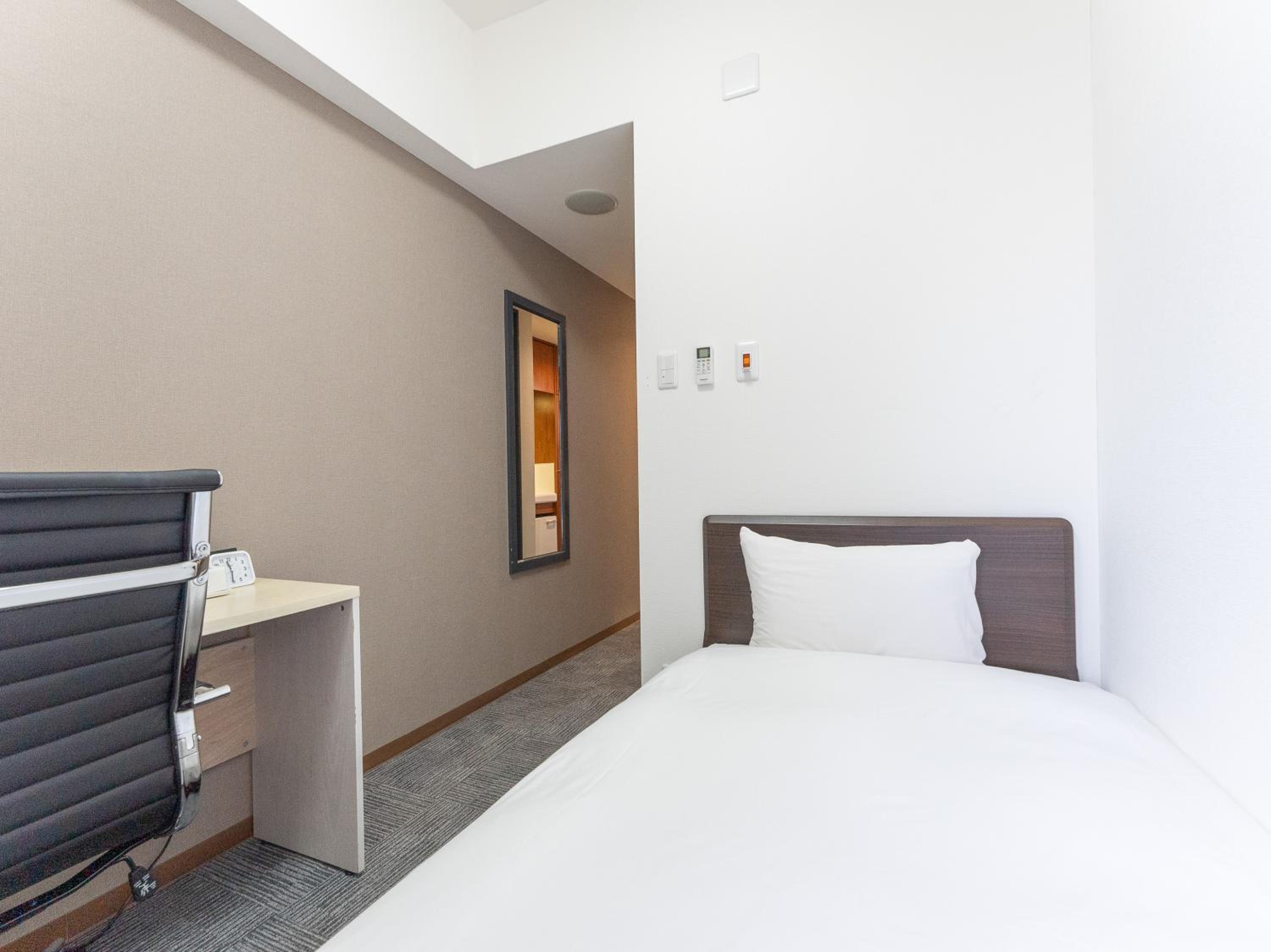 Single Room Nonsmoking photo 1