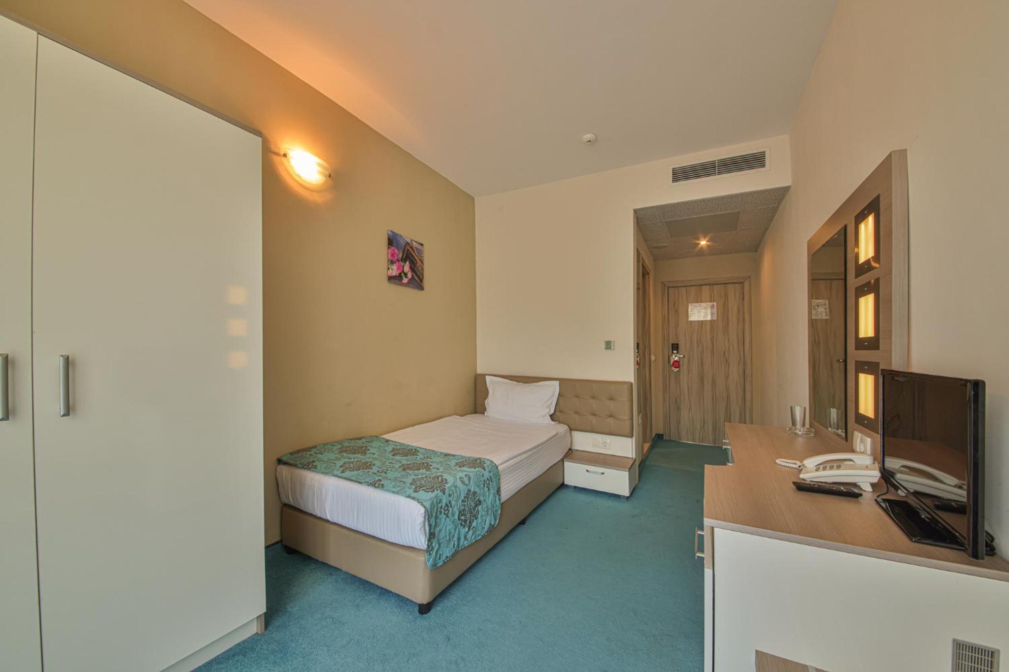 Single Room photo 1
