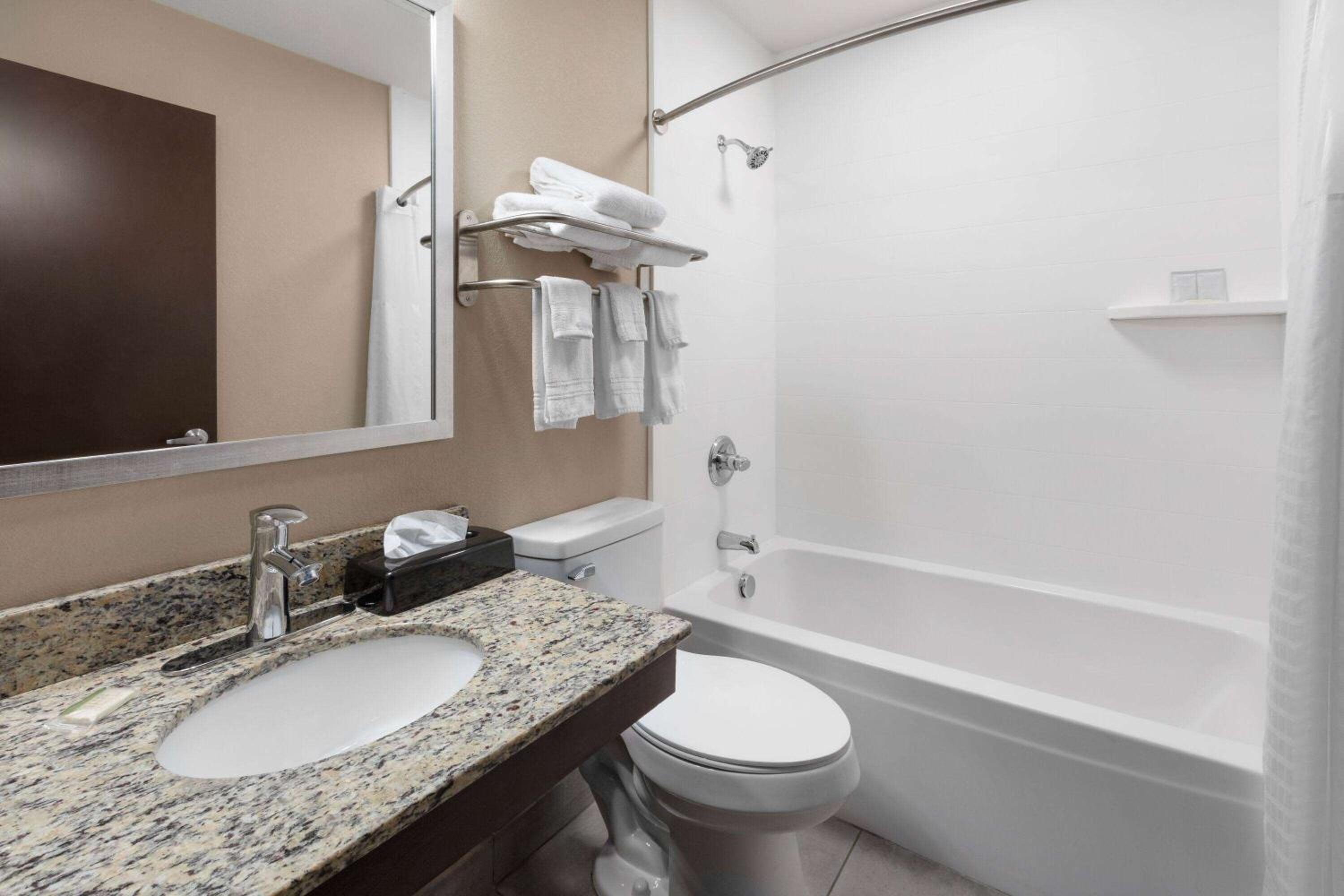 2 Double Beds, Business Room, Non-Smoking photo 2