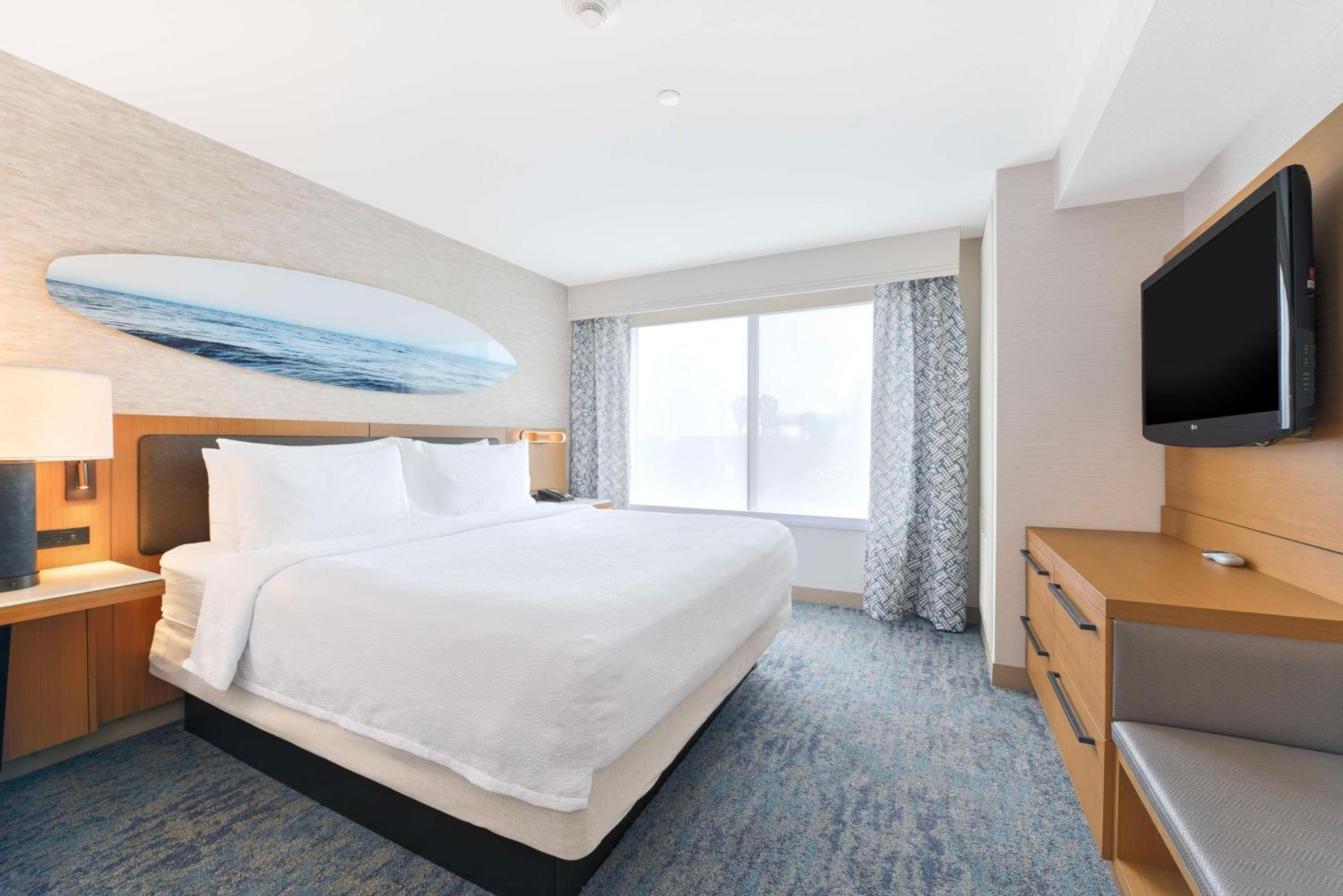 King Suite with Sofa Bed - Photo 6
