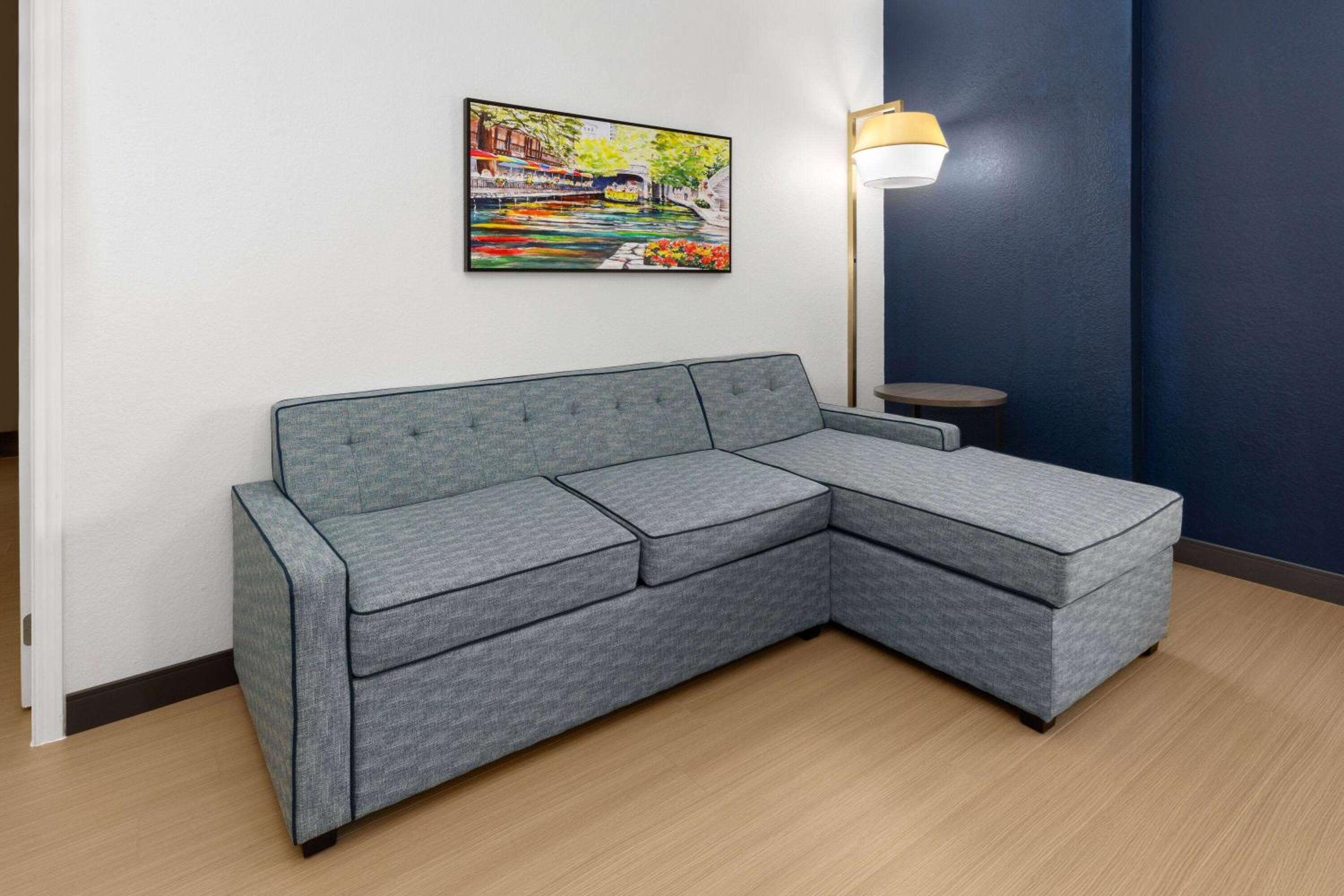 Family Suite - Photo 6