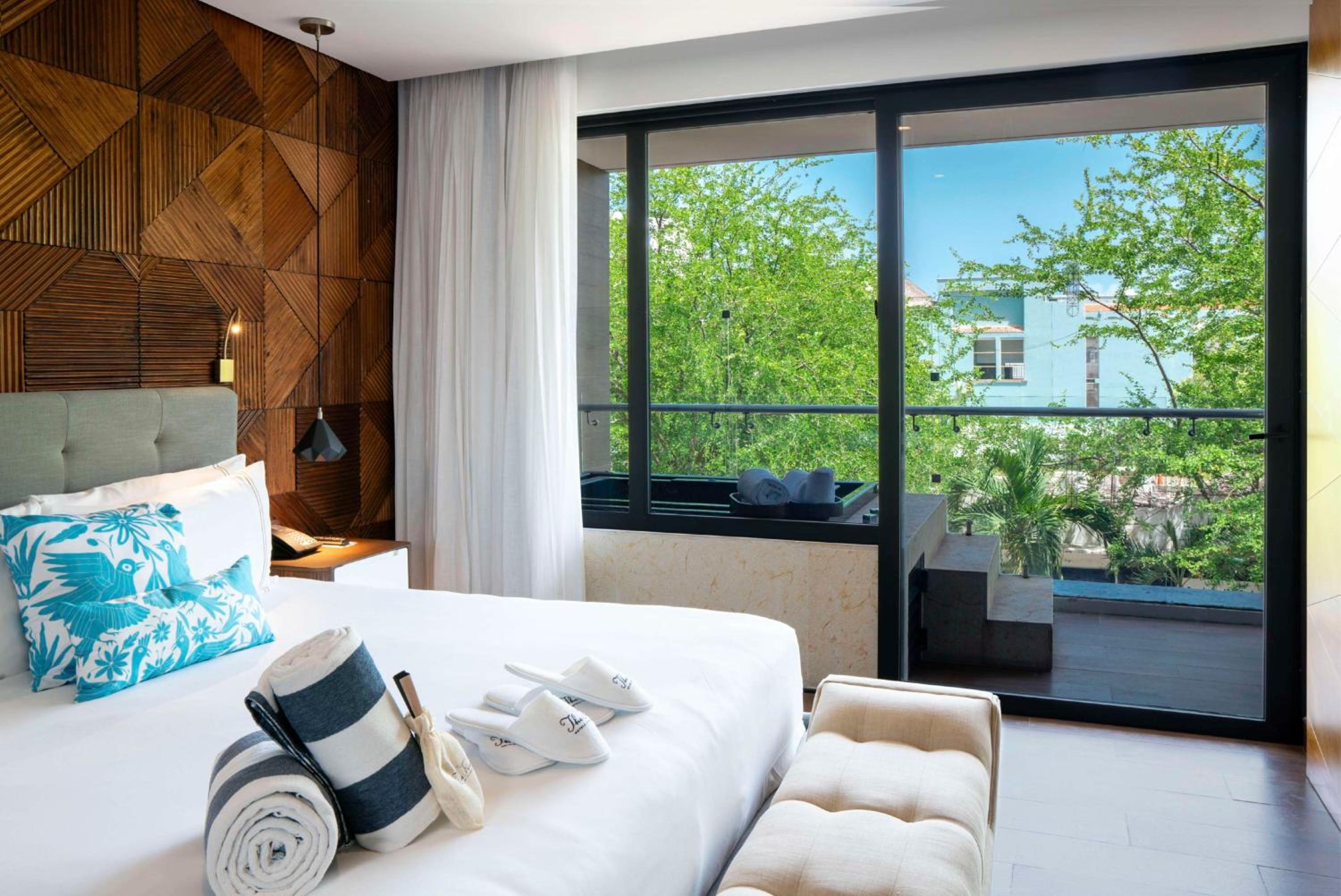 One Bedroom Whirlpool Resort Residence photo 2