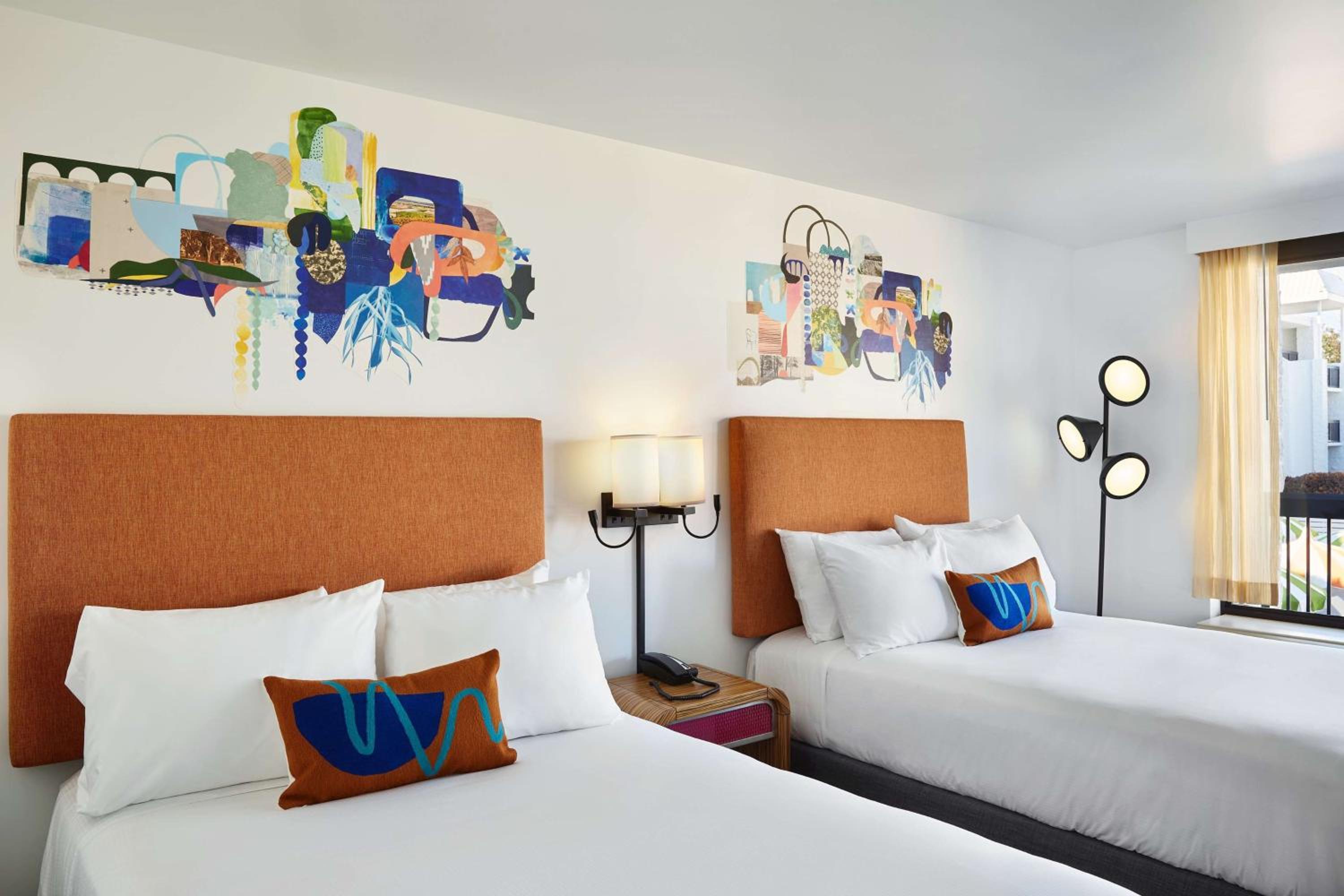 Double Room with Two Double Beds - Hearing Access photo 1