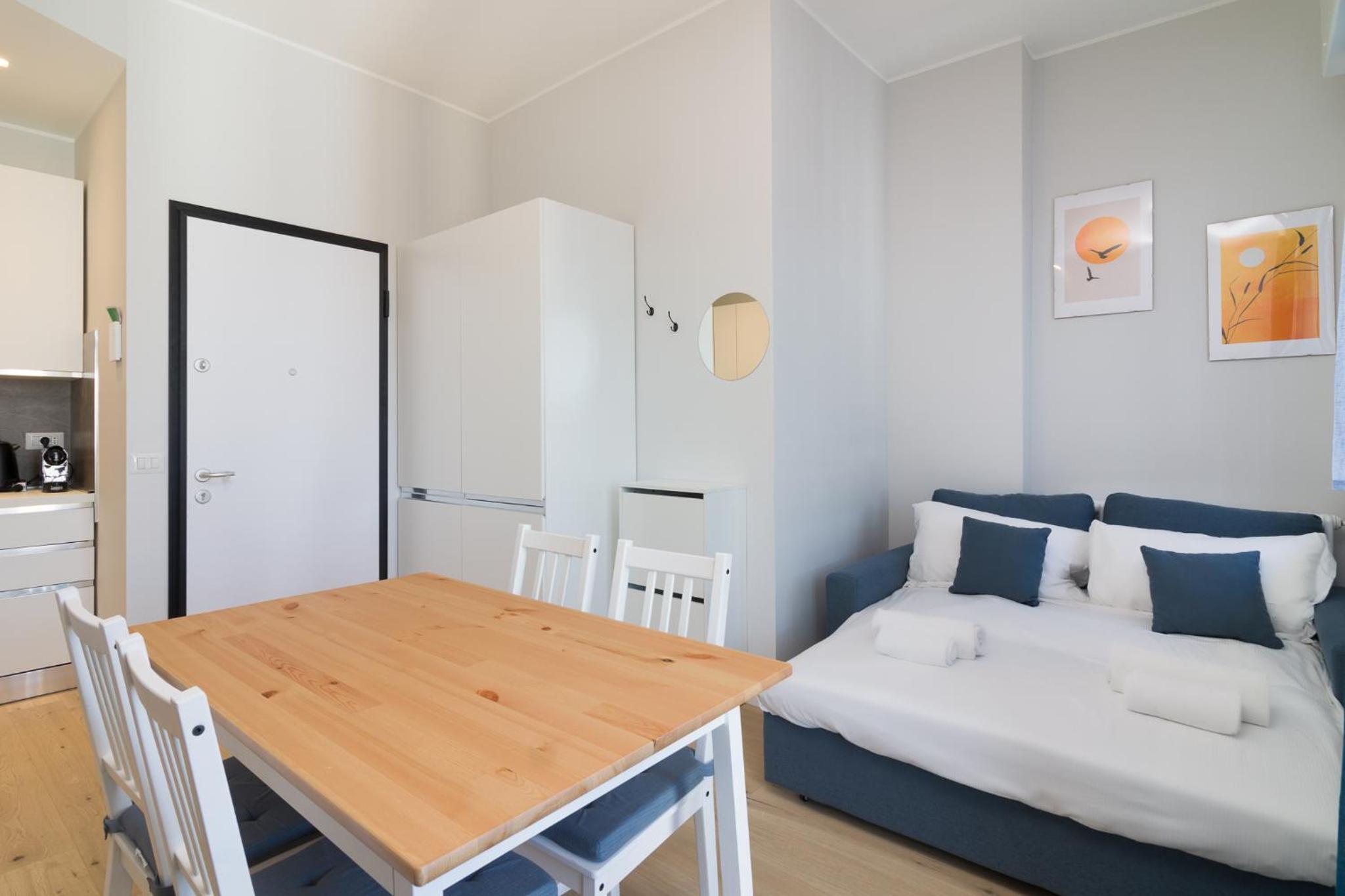One-Bedroom Apartment