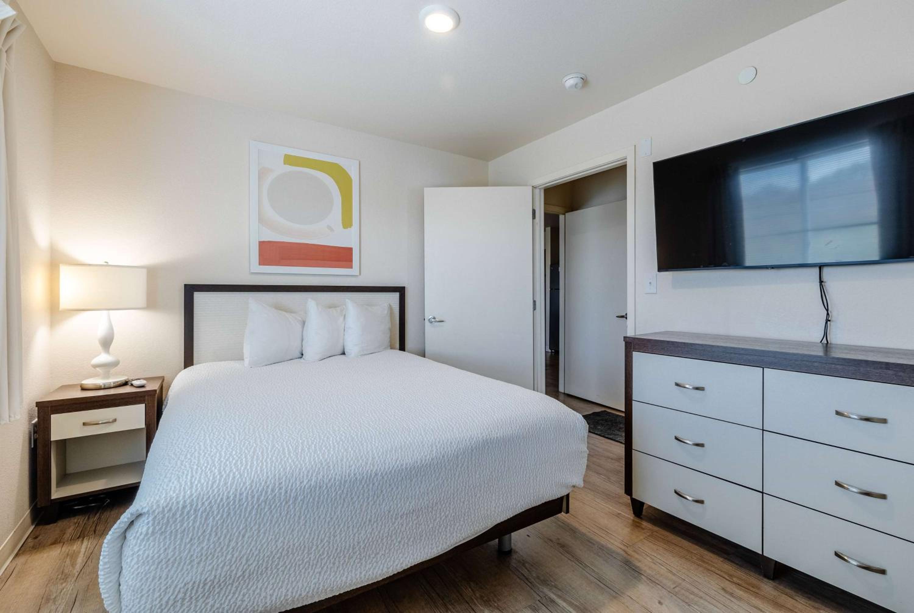 Three Bedroom Suite - 3 Queen Beds photo 1