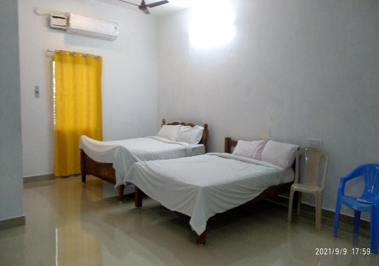 Quadruple Room - Photo 1
