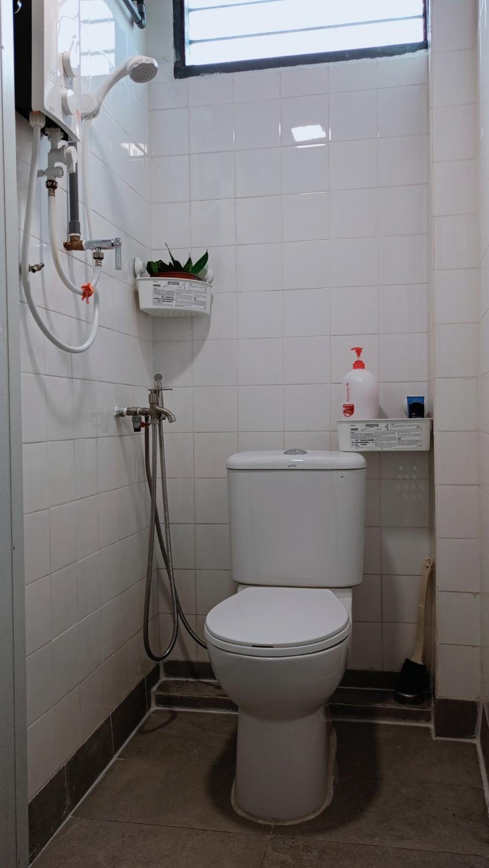 Double Room with Shared Bathroom photo 3