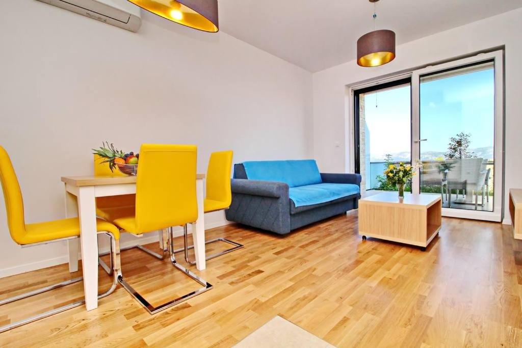 Two-Bedroom Apartment With Sea View And Terrace photo 1