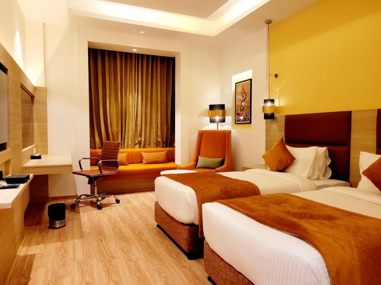 Deluxe Twin Room - Non-Smoking