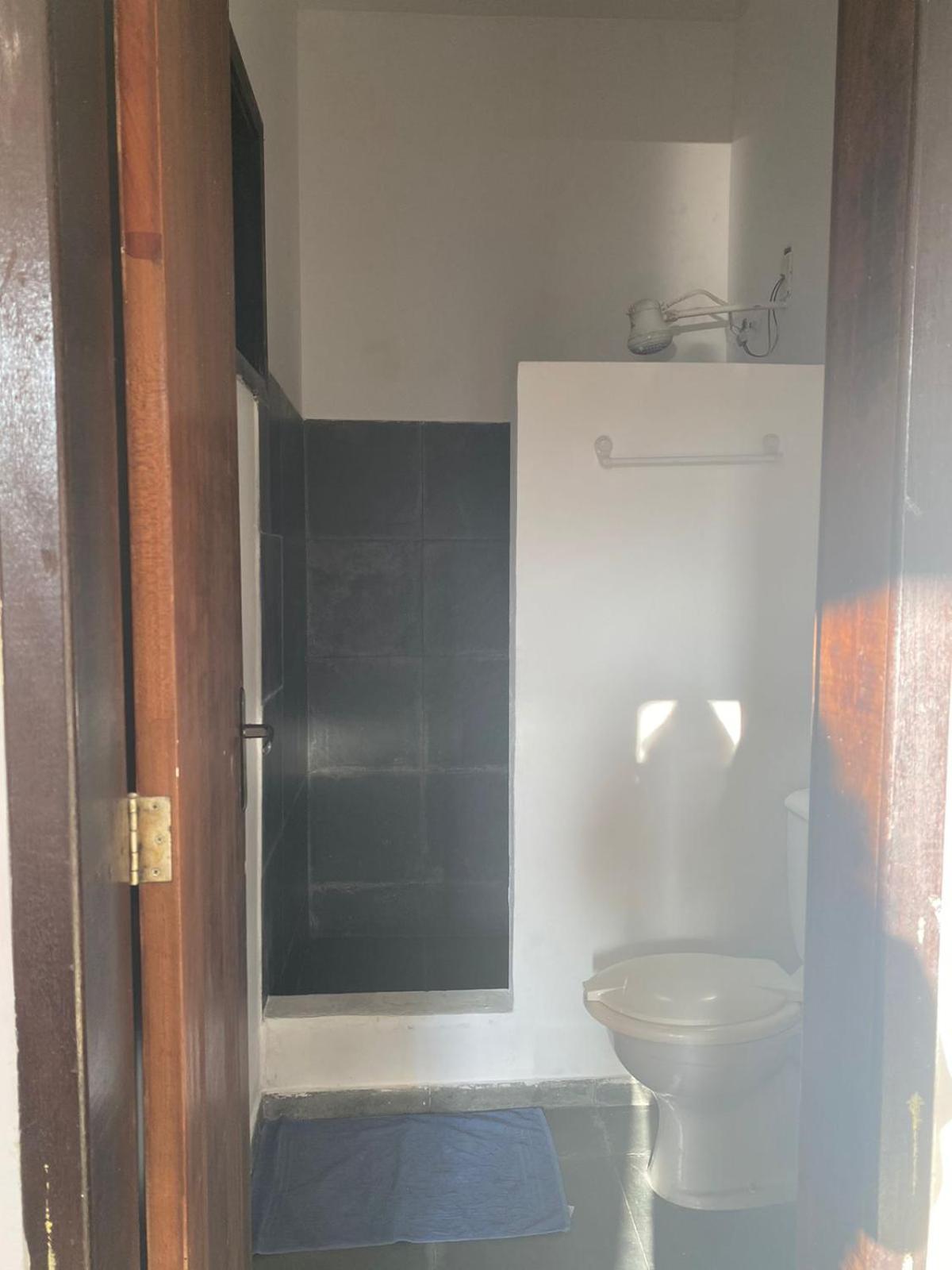 Quadruple Room with Private Bathroom photo 2