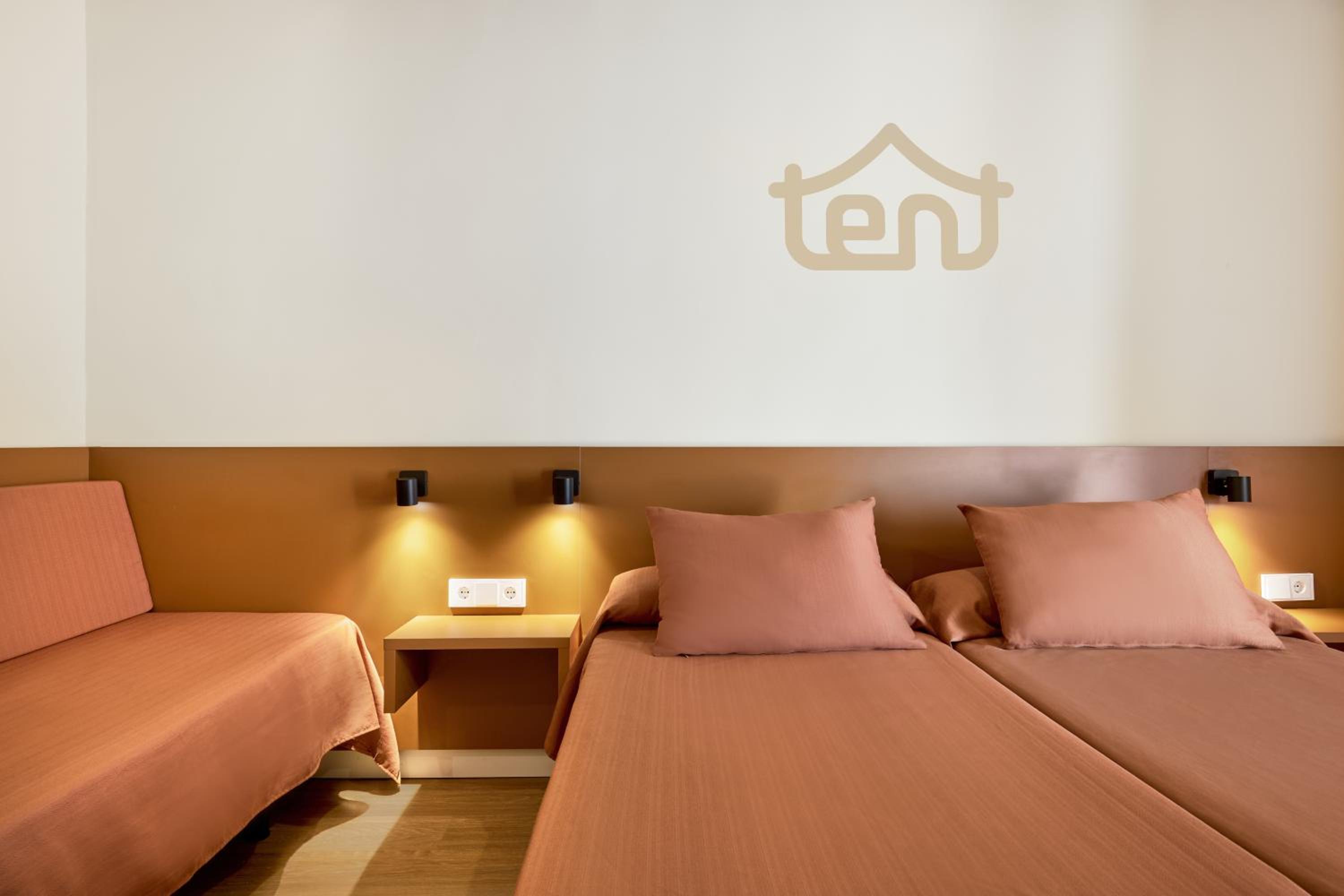 Double Room (2 Adults + 1 Child) - Bed & Unlimited Brunch - Photo 7