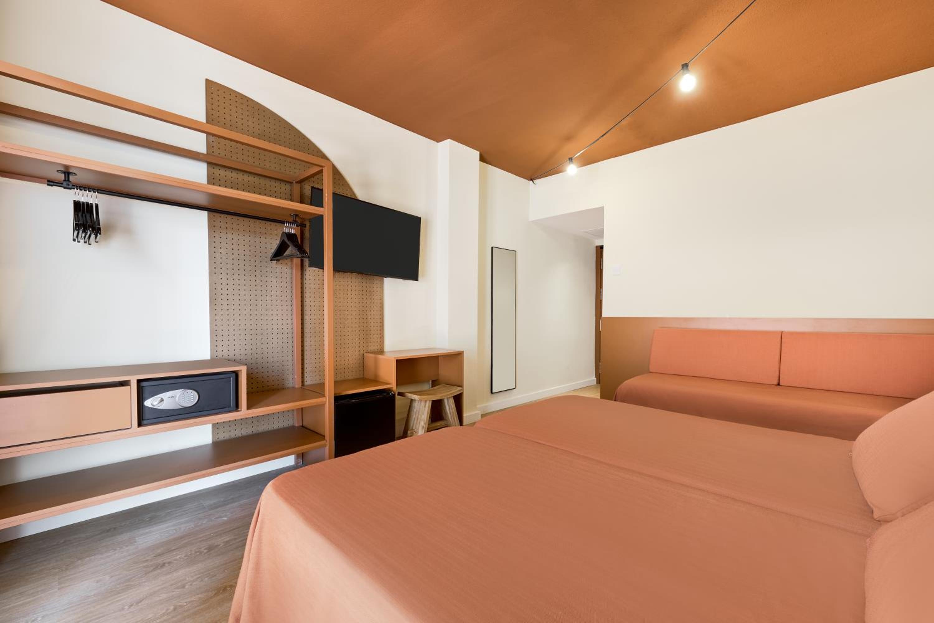 Double Room (2 Adults + 1 Child) - Bed & Unlimited Brunch - Photo 6