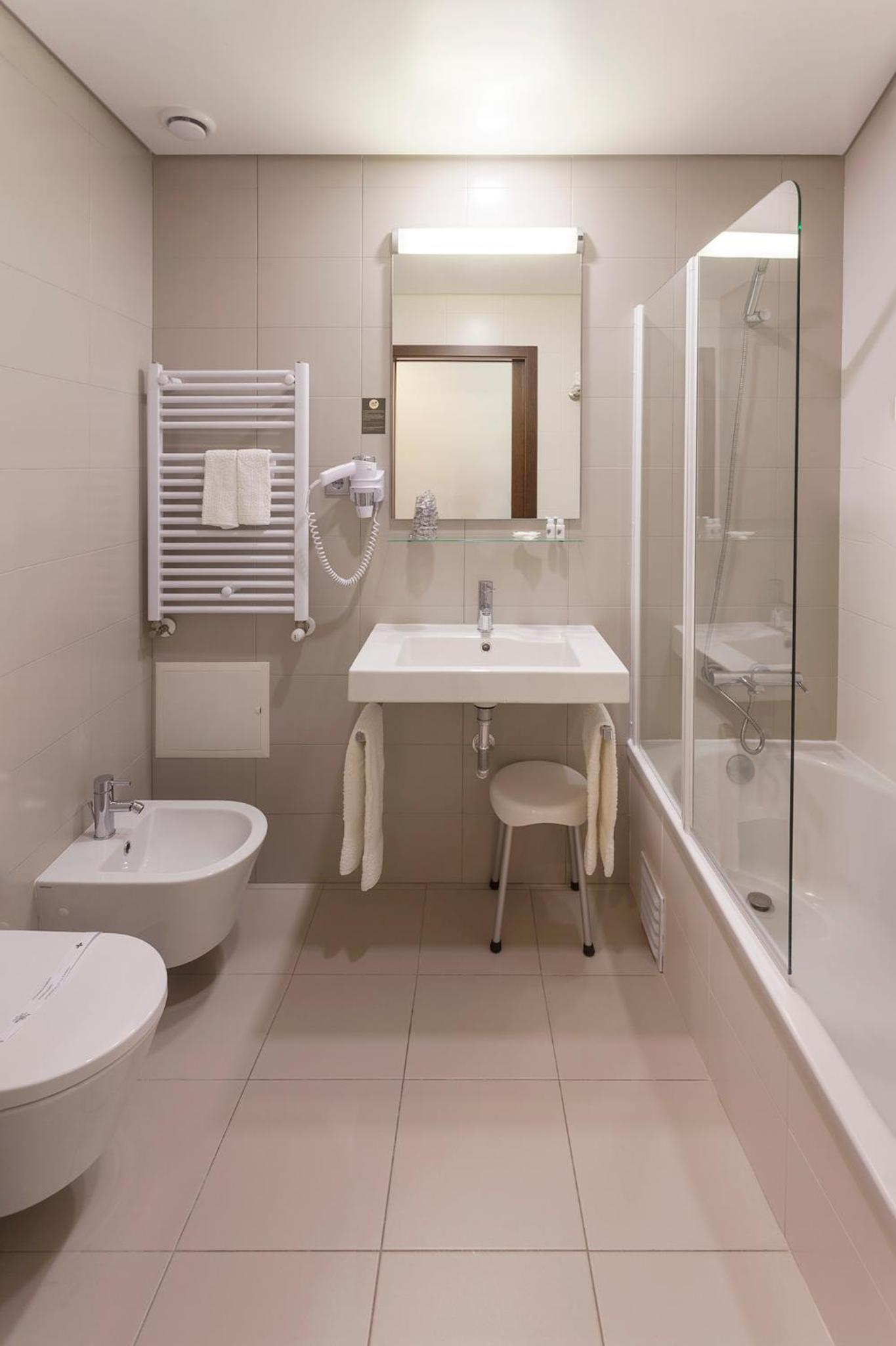 Superior Double or Twin Room - Photo 4