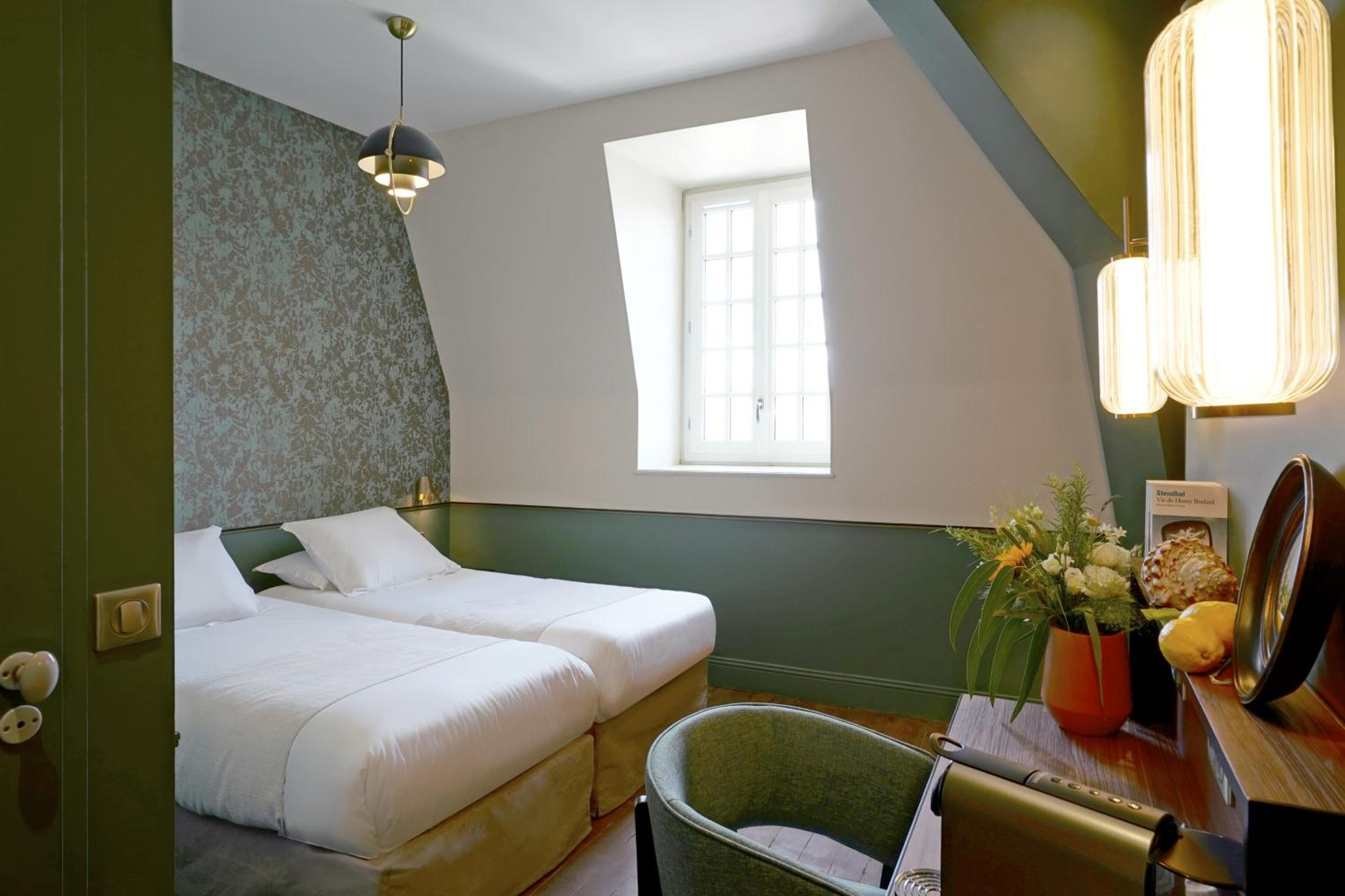 Superior Double Room - Photo 2